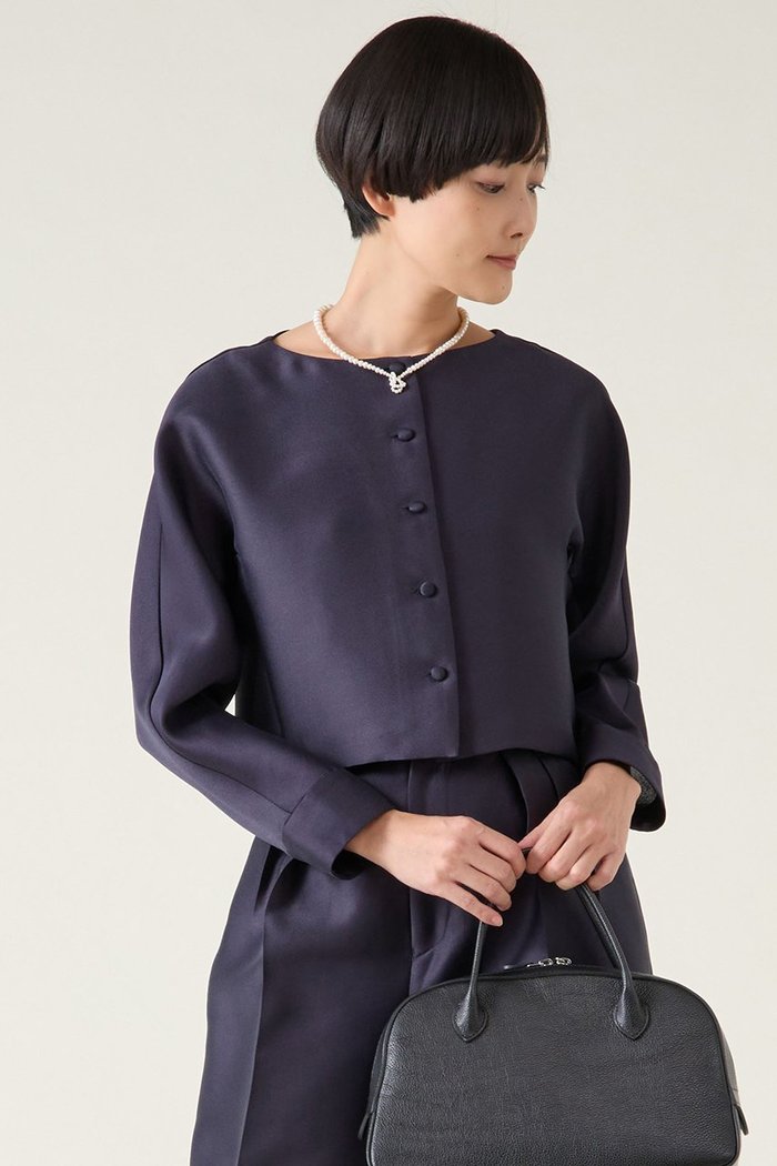 【マルティニーク/martinique】のクロップドトップス(セットアップ可) インテリア・キッズ・メンズ・レディースファッション・服の通販 founy(ファニー) https://founy.com/ ファッション Fashion レディースファッション Fashion for Women トップス・カットソー Cut & Sew Tops シャツ・ブラウス・オフィスカジュアル Elegant Blouses & Button-Ups セットアップ Matching Sets レディーストップス・ブラウス Tops & Blouses / Assorted Women's Tops おすすめ Recommended / Our Picks クロップド Cropped, Short Length シンプル Simple, Minimal スリーブ Sleeve, Long Sleeve / Short Sleeve セットアップ Set-Up, Coordinated Outfit ロング Long, Long-Length エレガント 上品 Elegant 羽織 Haori, Light Jacket |ID: prp329100004337495 ipo3291000000032868728