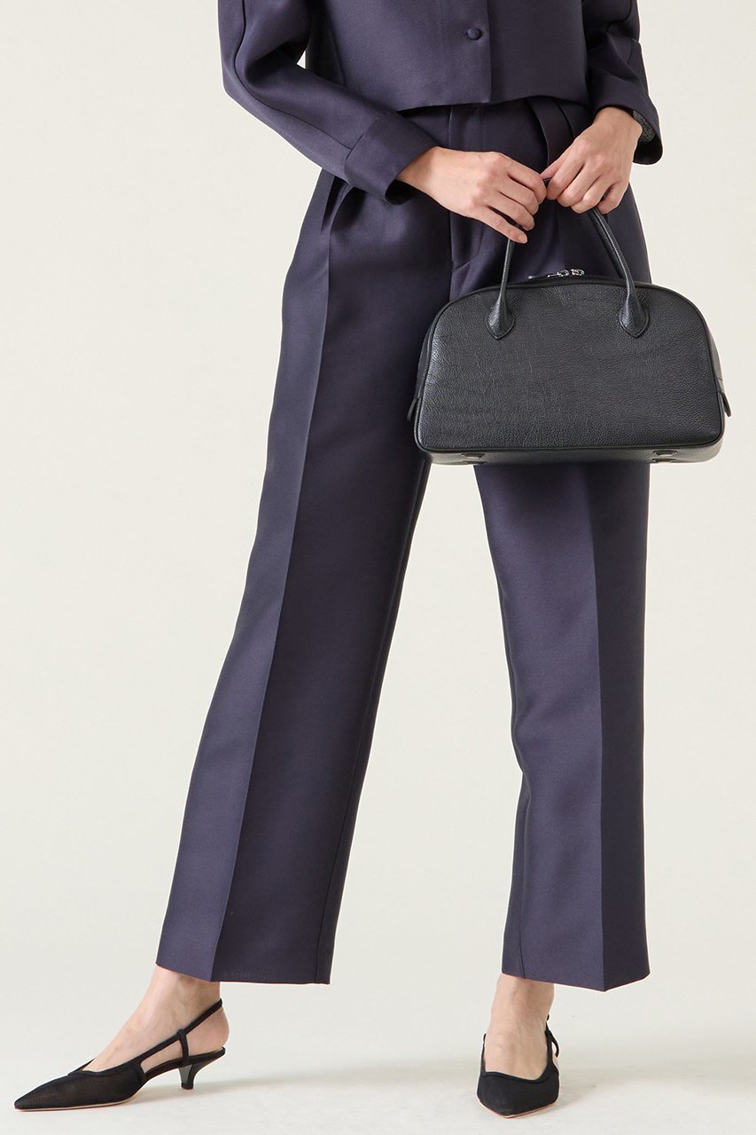 【マルティニーク/martinique】のタックパンツ(セットアップ可) インテリア・キッズ・メンズ・レディースファッション・服の通販 founy(ファニー) ファッション Fashion レディースファッション Fashion for Women セットアップ Matching Sets レディースパンツ・ボトムス Pants & Trousers / Bottoms パンツ Pants & Trousers おすすめ Recommended / Our Picks シルク Silk, 100% Silk セットアップ Set-Up, Coordinated Outfit センター Center, Center Line ダブル Double, Double-Breasted バランス Balance, Style Balance エレガント 上品 Elegant ネイビー|ID: prp329100004337497 ipo3291000000035732535