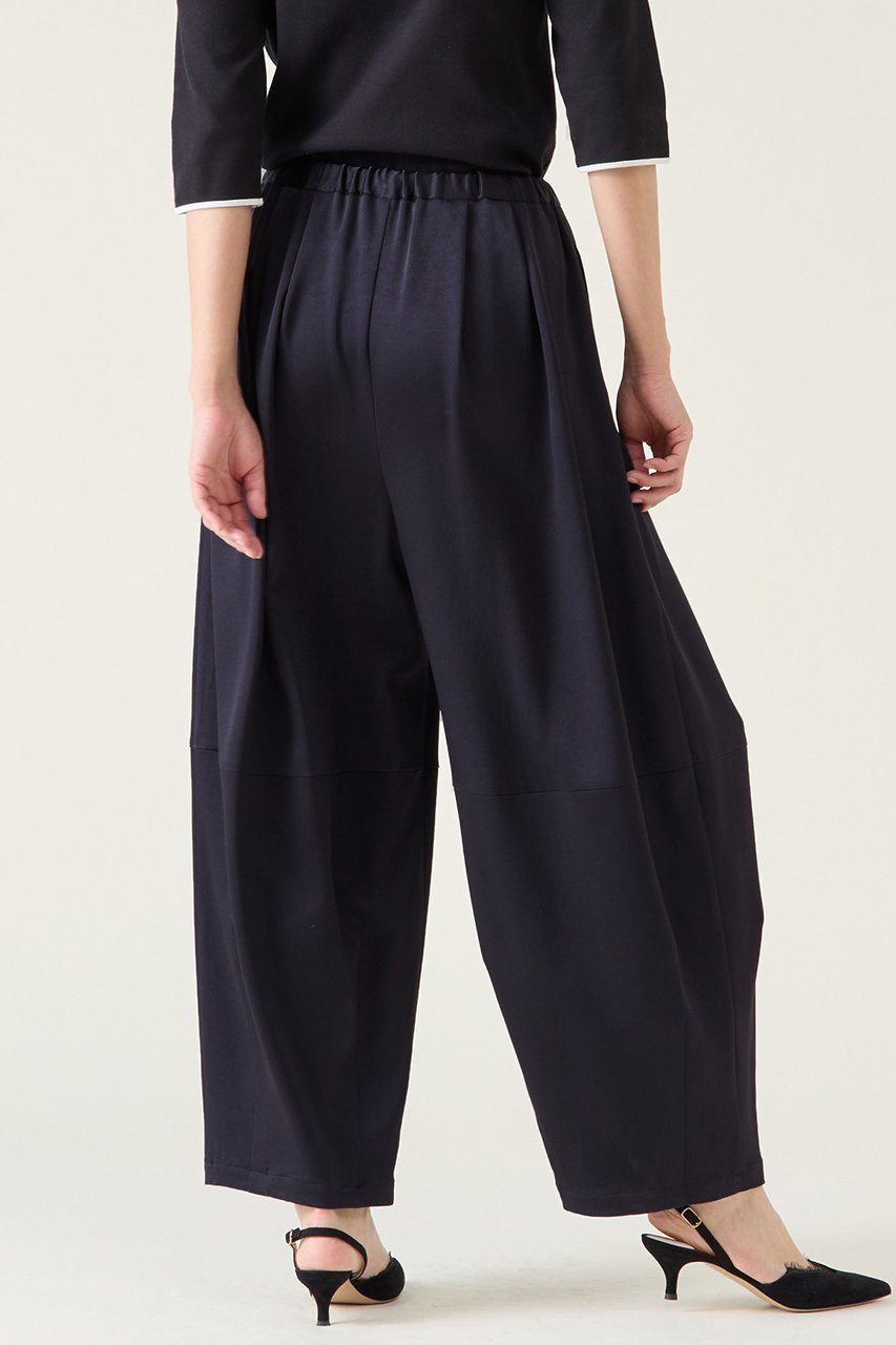【マルティニーク/martinique】のバックサテンバレルパンツ 人気、トレンドファッション・服の通販 founy(ファニー) 　ファッション　Fashion　レディースファッション　Fashion for Women　パンツ　Pants & Trousers　バッグ　Bags　おすすめ　Recommended / Our Picks　サテン　Satin, Glossy Fabric　ストレッチ　Stretch, Stretchy Fabric　ドレープ　Drape, Draping Fabric　other-3|ID: prp329100004338532 ipo3291000000032926193