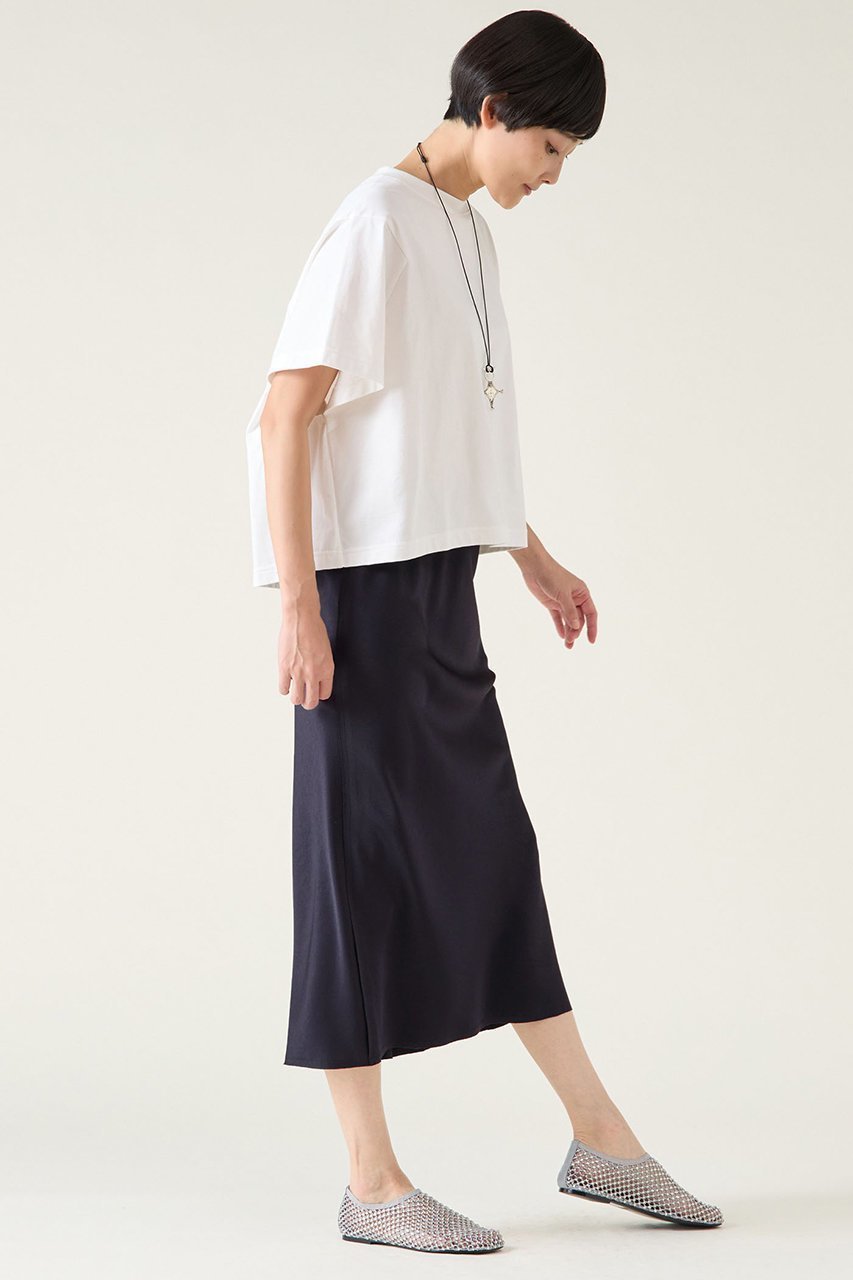 【マルティニーク/martinique】のバックサテンリバーシブルスカート 人気、トレンドファッション・服の通販 founy(ファニー) 　ファッション　Fashion　レディースファッション　Fashion for Women　スカート　Skirts　ロングスカート　Long Skirts / Maxi & Midi Skirts　バッグ　Bags　おすすめ　Recommended / Our Picks　サテン　Satin, Glossy Fabric　ストレッチ　Stretch, Stretchy Fabric　スリット　Slit, Slit Detail　ドレープ　Drape, Draping Fabric　リバーシブル　Reversible, Two-Sided　ロング　Long, Long-Length　other-5|ID: prp329100004338533 ipo3291000000032825625