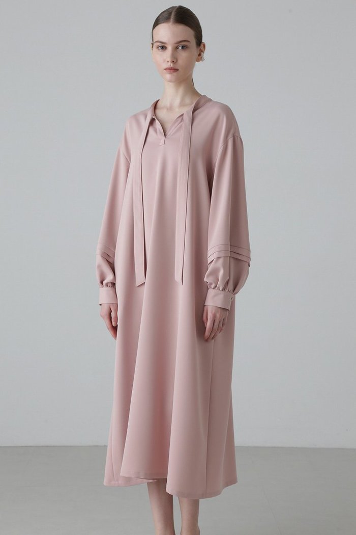 【アドーア/ADORE】のダブルストレッチワンピース インテリア・キッズ・メンズ・レディースファッション・服の通販 founy(ファニー) https://founy.com/ ファッション Fashion レディースファッション Fashion for Women ワンピース Dresses チュニック Tunic Tops & Dresses ギャザー Gathered, Ruffled ストレッチ Stretch, Stretchy Fabric チュニック Tunic, Long Top リボン Ribbon, Bow ロング Long, Long-Length |ID: prp329100004339411 ipo3291000000032884492