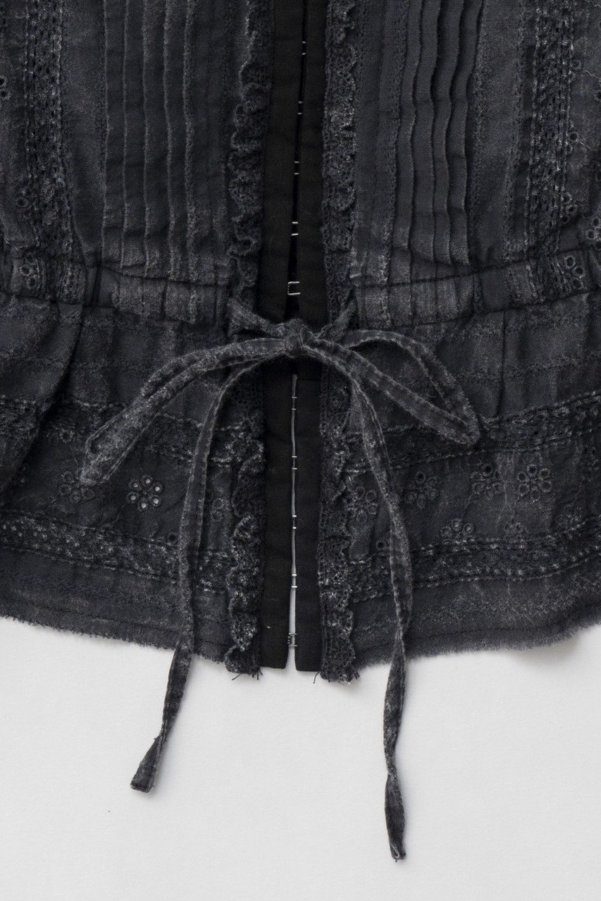 【プランク プロジェクト/PRANK PROJECT】のピグメントコットンレースビスチェ / Cotton Lace Pigment Bustier 人気、トレンドファッション・服の通販 founy(ファニー) 　ファッション　Fashion　レディースファッション　Fashion for Women　トップス・カットソー　Cut & Sew Tops　キャミソール&ノースリーブ　Camisoles & Sleeveless Tops　シャツ・ブラウス・オフィスカジュアル　Elegant Blouses & Button-Ups　ロングTシャツ・Tシャツ　Longline T-Shirts & Tees　カットソー・ベーシックTシャツ　Cut-and-Sewn Tops / Stretch Tees & Basics　ビスチェ　Bustiers & Corset Tops / Layered Bustier Style　カーゴパンツ　Cargo Pants, Utility Pants　キャミソール　Camisole, Spaghetti Strap Top　セットアップ　Set-Up, Coordinated Outfit　タンク　Tank Top, Sleeveless Top　デニム　Denim, Jeans Material　ビスチェ　Bustier, Corset Top　フロント　Front, Front Design　ボトム　Bottoms, Lower Wear　モダン　Modern, Contemporary　レース　Lace, Lace Fabric　今季　This Season, Current Season　other-2|ID: prp329100004341879 ipo3291000000032866166