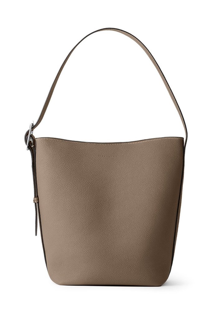 【ボナベンチュラ/BONAVENTURA】のミーナ バケットバッグ シュリンクレザー (スモール) インテリア・キッズ・メンズ・レディースファッション・服の通販 founy(ファニー) https://founy.com/ ファッション Fashion レディースファッション Fashion for Women バッグ Bags イタリア Italy シルバー Silver, Metallic Silver シンプル Simple, Minimal なめらか Smooth, Silky Texture フラット Flat, Flat Shoes ポーチ Pouch, Small Case マグネット Magnet, Magnetic Closure ビジネス 仕事 通勤 Business / Work / Commuting |ID: prp329100004341926 ipo3291000000036090808