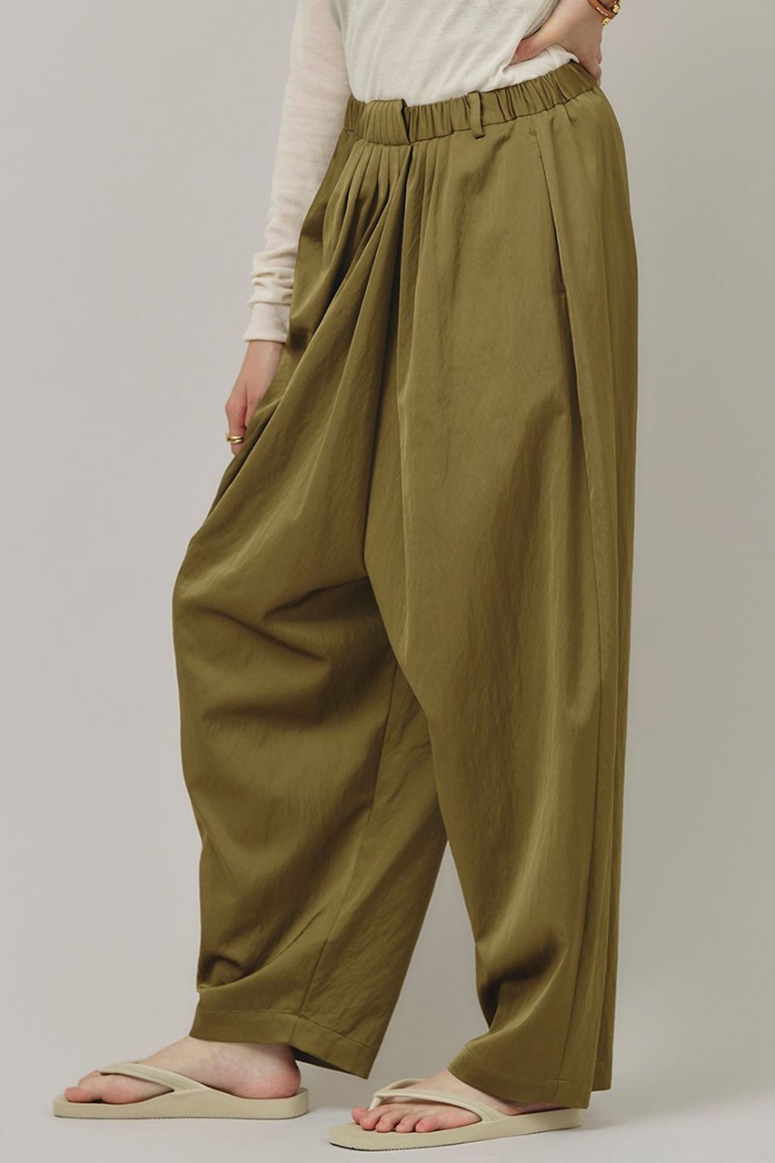 【カレンソロジー/Curensology】のサテンドレープパンツ 人気、トレンドファッション・服の通販 founy(ファニー) ファッション Fashion レディースファッション Fashion for Women パンツ Pants & Trousers ギャザー Gathered, Ruffled サテン Satin, Glossy Fabric フィット Fit, Slim Fit ループ Loop, Loop Knit ワッシャー Washer, Crinkled Finish other-2|ID: prp329100004342944 ipo3291000000035498354