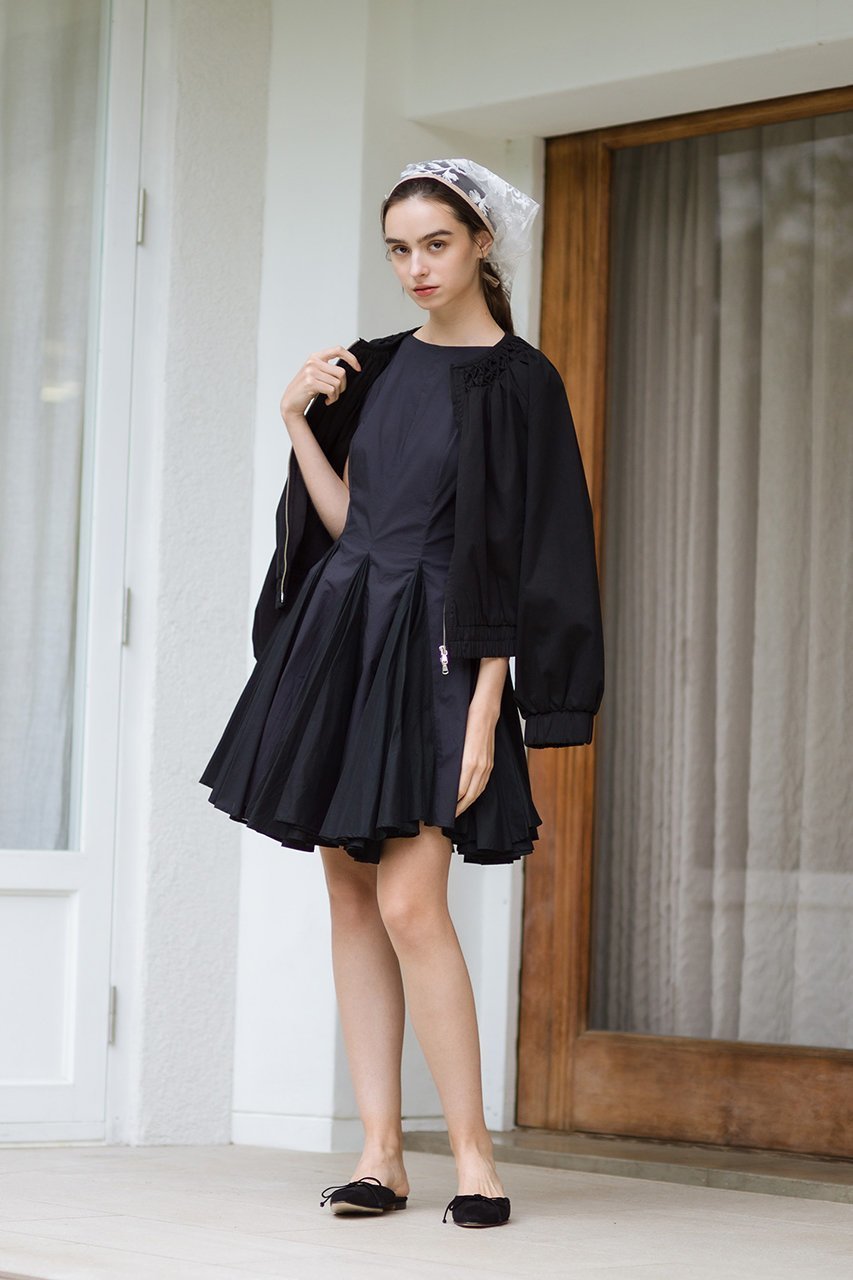 【マーレット/MERLETTE】のCORLETT ハンドスモッキング刺しゅう ボンバージャケット 人気、トレンドファッション・服の通販 founy(ファニー) 　ファッション　Fashion　レディースファッション　Fashion for Women　アウター　Coat / Outerwear Collection　レディースジャケット・軽アウター　Jackets　オケージョン　Occasion Wear　ショート　Short, Short Length　ジャケット　Jacket, Outerwear　トレンド　Trend, Trending Now　フェミニン　Feminine, Girly　ボトム　Bottoms, Lower Wear　other-8|ID: prp329100004343830 ipo3291000000032918426
