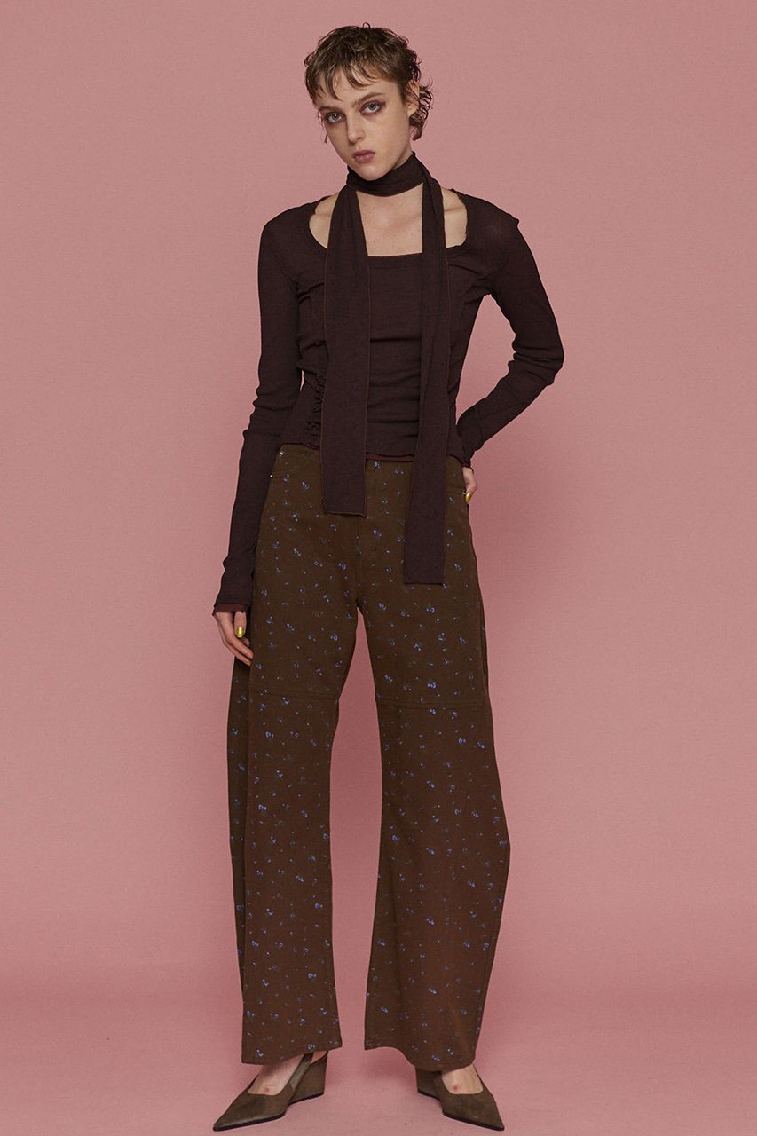 【メゾンスペシャル/MAISON SPECIAL】のSmall Floral Pattern Curve Silhouette Pants/スモールフラワーパターンカーブパンツ 人気、トレンドファッション・服の通販 founy(ファニー) 　ファッション　Fashion　レディースファッション　Fashion for Women　パンツ　Pants & Trousers　セットアップ　Set-Up, Coordinated Outfit　トレンド　Trend, Trending Now　ブルゾン　Blouson, Bomber Jacket　プリント　Print, Printed Pattern　無地　Plain, Solid Color　other-8|ID: prp329100004343833 ipo3291000000032910514