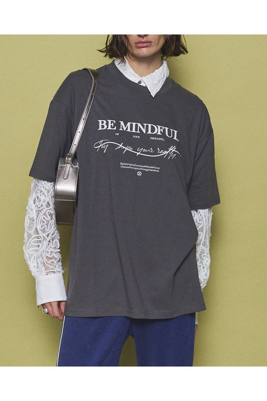 【メゾンスペシャル/MAISON SPECIAL】のBE MINDFUL Logo T-shirt/BE MINDFULロゴTシャツ インテリア・キッズ・メンズ・レディースファッション・服の通販 founy(ファニー) 　ファッション　Fashion　レディースファッション　WOMEN　トップス・カットソー　Tops/Tshirt　シャツ/ブラウス　Shirts/Blouses　ロング / Tシャツ　T-Shirts　カットソー　Cut and Sewn　春　Spring　ショート　Short　スリーブ　Sleeve　ティアードスカート　Tiered Skirt　定番　Standard　人気　Popularity　レース　Race　S/S・春夏　Ss・Spring/Summer　おすすめ　Recommend　夏　Summer　2025年　2025　2025春夏・S/S　Ss,Spring/Summer,2025　C.GRY(チャコールグレー)|ID: prp329100004343841 ipo3291000000030316999