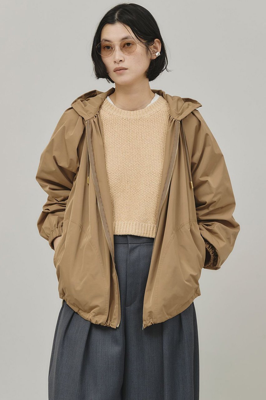 【カレンソロジー/Curensology】のソフトメモリーブルゾン インテリア・キッズ・メンズ・レディースファッション・服の通販 founy(ファニー) 　ファッション　Fashion　レディースファッション　Fashion for Women　アウター　Coat / Outerwear Collection　レディースジャケット・軽アウター　Jackets　ブルゾンジャケット・スポーティアウター　Blouson Jackets　イタリア　Italy　ギャザー　Gathered, Ruffled　ジャケット　Jacket, Outerwear　タフタ　Taffeta, Structured Fabric　ドローコード　Drawcord, Drawstring Cord　ブルゾン　Blouson, Bomber Jacket　ベージュ|ID: prp329100004343863 ipo3291000000032956409