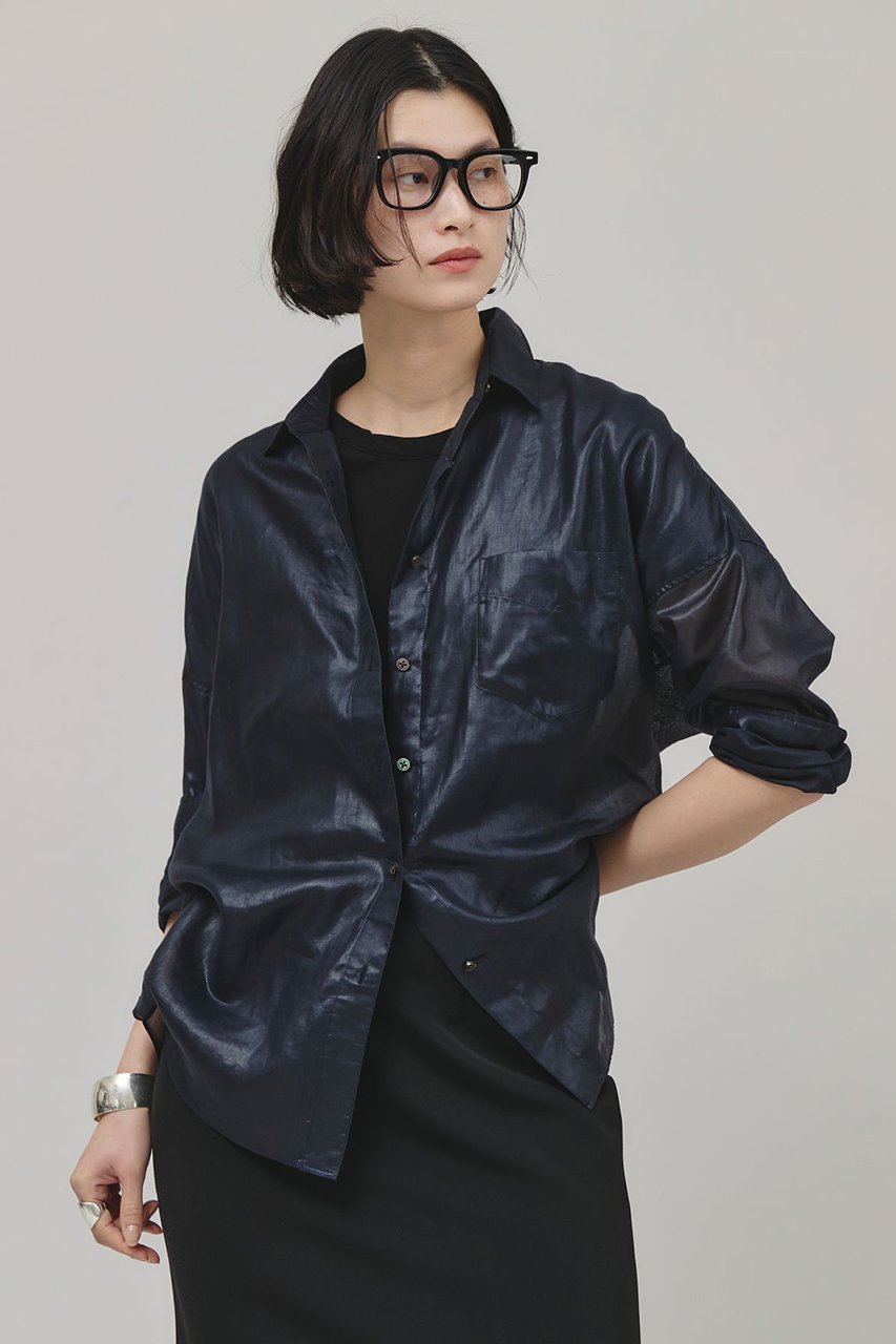 【カレンソロジー/Curensology】のシアーラスターシャツ インテリア・キッズ・メンズ・レディースファッション・服の通販 founy(ファニー) 　ファッション　Fashion　レディースファッション　Fashion for Women　トップス・カットソー　Cut & Sew Tops　シャツ・ブラウス・オフィスカジュアル　Elegant Blouses & Button-Ups　クラシック　Classic, Timeless Style　サテン　Satin, Glossy Fabric　シアー　Sheer, See-Through　スリーブ　Sleeve, Long Sleeve / Short Sleeve　フィット　Fit, Slim Fit　ベーシック　Basic, Essential　ポケット　Pocket, Pocket Detail　モダン　Modern, Contemporary　リネン　Linen, Linen Fabric　リラックス　Relax, Relaxed Fit　ロング　Long, Long-Length　エレガント 上品　Elegant　再入荷　Restock / Back in Stock　夏　Summer　ネイビー|ID: prp329100004343866 ipo3291000000032613773