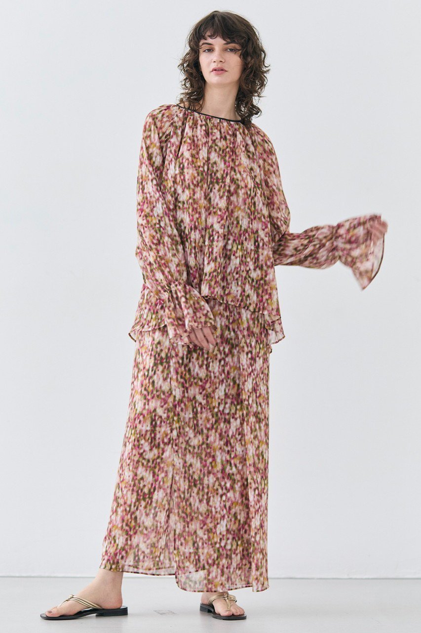 【ベイジ,/BEIGE,】のBORONIA(ボロニア)/フラワーシフォンブラウス 人気、トレンドファッション・服の通販 founy(ファニー) 　ファッション　Fashion　レディースファッション　Fashion for Women　トップス・カットソー　Cut & Sew Tops　シャツ・ブラウス・オフィスカジュアル　Elegant Blouses & Button-Ups　ギャザー　Gathered, Ruffled　シフォン　Chiffon, Lightweight Fabric　スプリング　Spring, Spring Collection　スリーブ　Sleeve, Long Sleeve / Short Sleeve　フェミニン　Feminine, Girly　フラワー　Flower, Floral　プリント　Print, Printed Pattern　ロング　Long, Long-Length　春　Spring　other-6|ID: prp329100004343882 ipo3291000000032877367