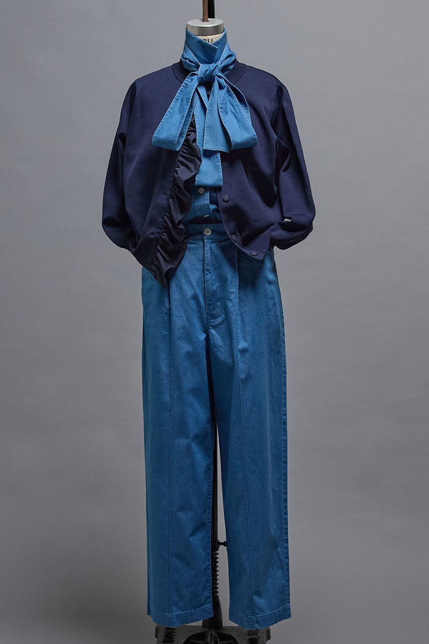 【マルティニーク/martinique】の【l heritage martinique】タフタフリルカーディガン 人気、トレンドファッション・服の通販 founy(ファニー) 　ファッション　Fashion　レディースファッション　Fashion for Women　トップス・カットソー　Cut & Sew Tops　ニット　Knit Tops & Sweaters　カーディガン・羽織り　Layered Style Cardigans　ヴィンテージ　Vintage Style　カーディガン　Cardigan, Knitwear　ジャケット　Jacket, Outerwear　スタンダード　Standard, Basic　タフタ　Taffeta, Structured Fabric　フリル　Frill, Ruffle　ブルゾン　Blouson, Bomber Jacket　再入荷　Restock / Back in Stock　おすすめ　Recommended / Our Picks　other-8|ID: prp329100004345065 ipo3291000000034953002