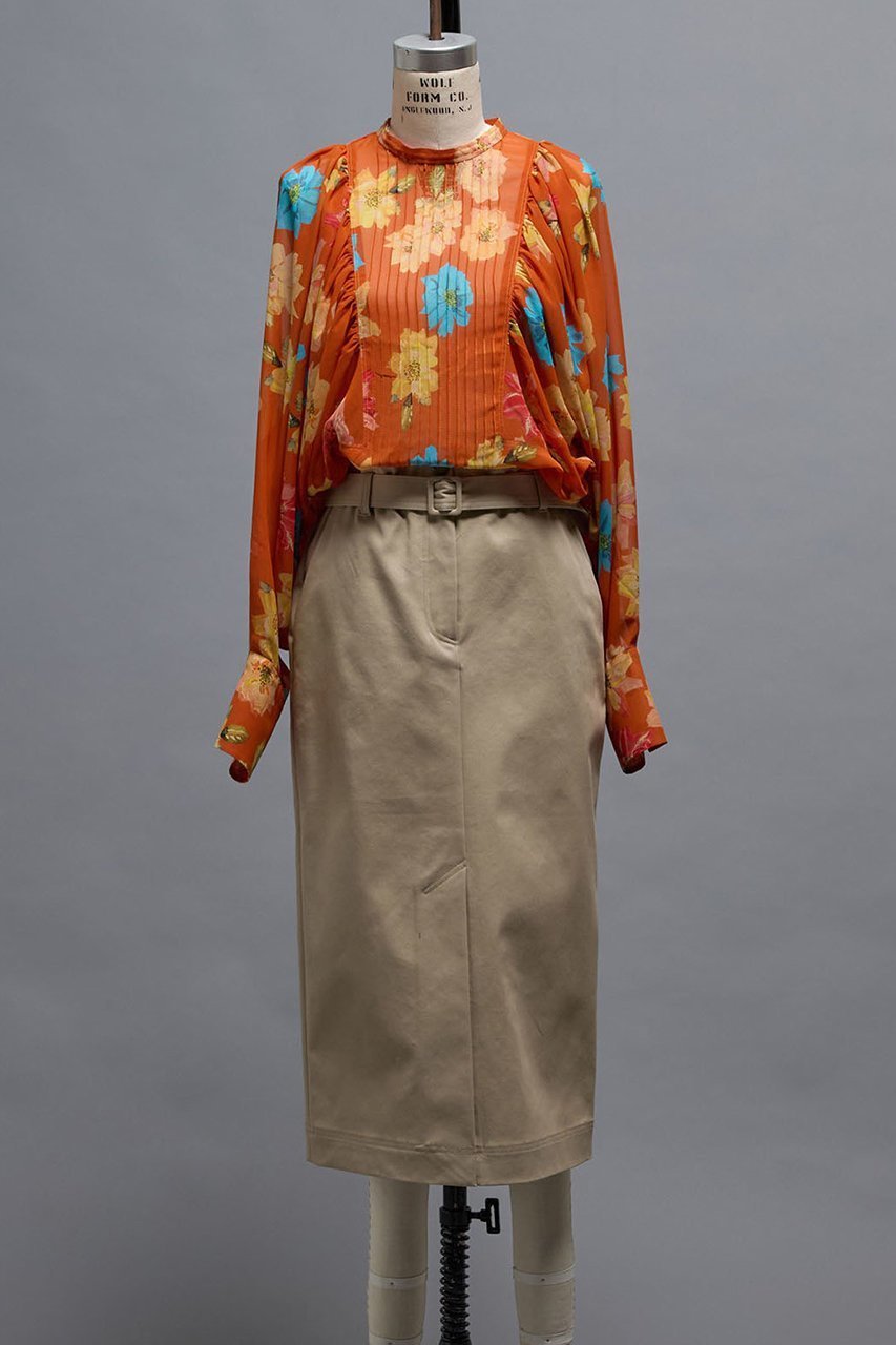 【マルティニーク/martinique】の【l heritage martinique】クラシックチノペンシルスカート 人気、トレンドファッション・服の通販 founy(ファニー) 　ファッション　Fashion　レディースファッション　Fashion for Women　スカート　Skirts　ロングスカート　Long Skirts / Maxi & Midi Skirts　ヴィンテージ　Vintage Style　スタンダード　Standard, Basic　センター　Center, Center Line　タンブラー　Tumbler, Travel Mug　ハイネック　High Neck, Mock Neck　ビンテージ　Vintage, Retro Style　ペンシル　Pencil, Pencil Skirt　ロング　Long, Long-Length　おすすめ　Recommended / Our Picks　other-2|ID: prp329100004346205 ipo3291000000033663946