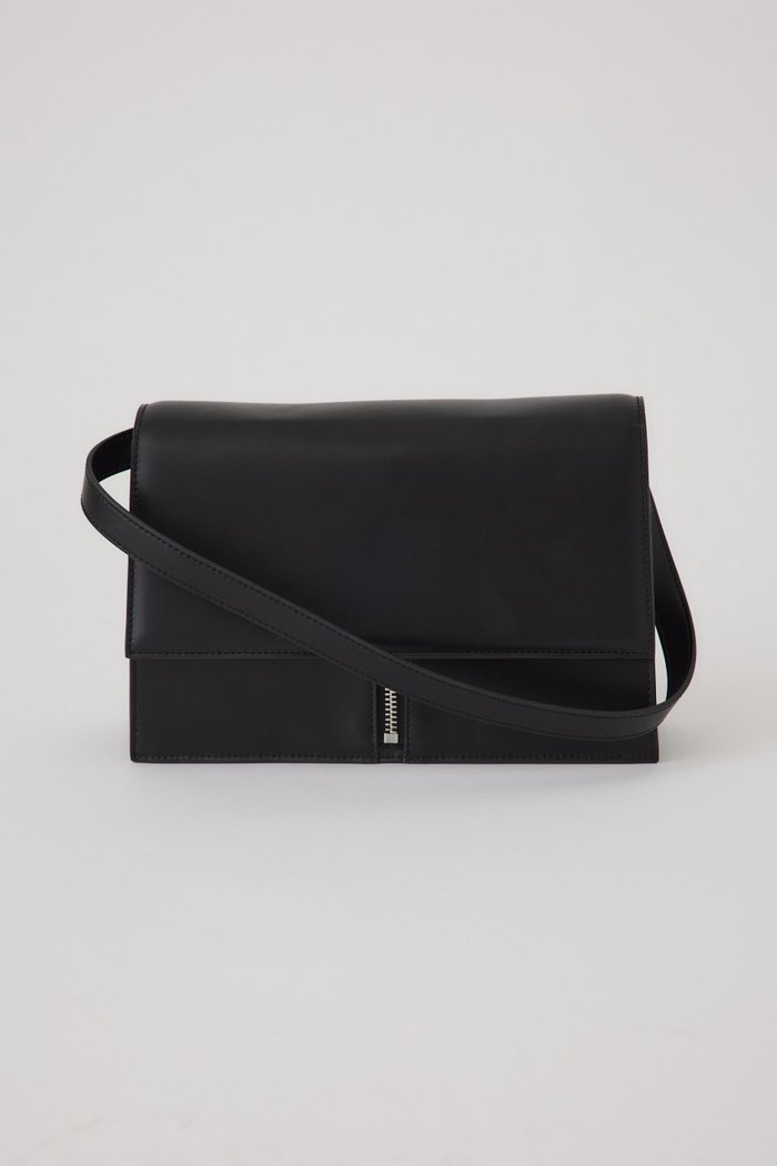 【リムアーク/RIM.ARK】のZip detail handbag/ハンドバッグ インテリア・キッズ・メンズ・レディースファッション・服の通販 founy(ファニー) https://founy.com/ ファッション Fashion レディースファッション WOMEN バッグ Bag クラッチ Clutch ジップ Zip ハンドバック Handbag ハンドバッグ Handbag フロント Front |ID: prp329100004348039 ipo3291000000030357573