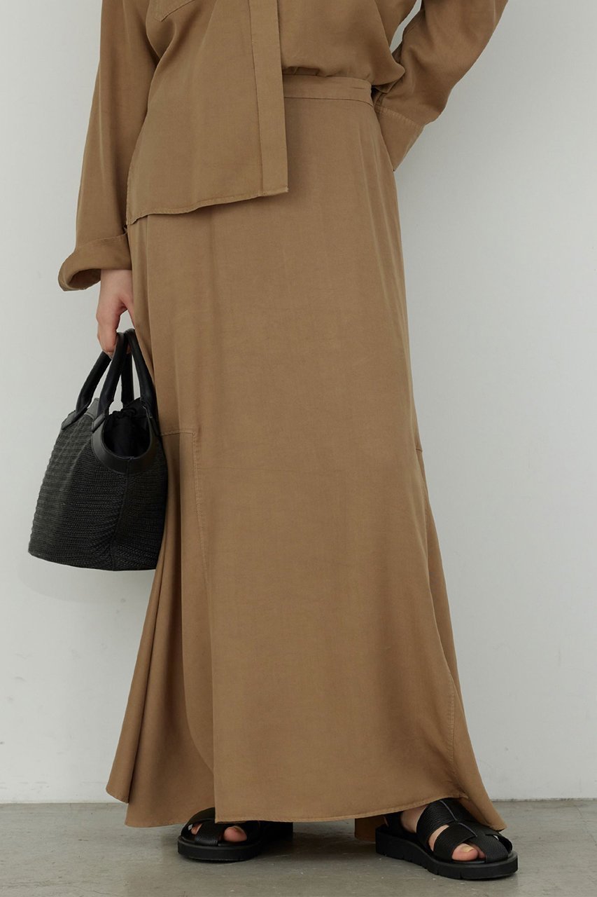 【ガリャルダガランテ/GALLARDAGALANTE】の切替フレアスカート 人気、トレンドファッション・服の通販 founy(ファニー) 　ファッション　Fashion　レディースファッション　Fashion for Women　スカート　Skirts　Aライン・フレアスカート　A-Line & Flared Skirts　ロングスカート　Long Skirts / Maxi & Midi Skirts　おすすめ　Recommended / Our Picks　エレガント 上品　Elegant　カットソー　Cut and Sewn Top　セットアップ　Set-Up, Coordinated Outfit　ドレープ　Drape, Draping Fabric　フレア　Flare, Flared　マキシ　Maxi, Full Length　ロング　Long, Long-Length　切替　Switching, Contrast Panel　 other-1|ID: prp329100004348043 ipo3291000000032825249