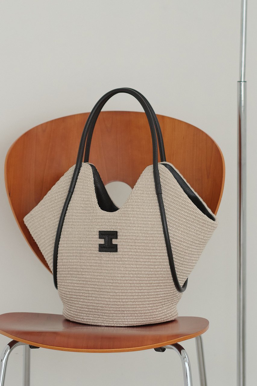 【イアクッチ/IACUCCI】のジーリオ PAGLIA/CERVO 人気、トレンドファッション・服の通販 founy(ファニー) ファッション Fashion レディースファッション Fashion for Women バッグ Bags 2026年 2026 エレガント 上品 Elegant バランス Balance, Style Balance フォルム Silhouette, Form フロント Front, Front Design 夏 Summer 巾着 Drawstring Bag, Kinchaku 日傘 Parasol, UV Umbrella 春 Spring S/S・春夏 SS, Spring/Summer, Warm Season other-2|ID: prp329100004348052 ipo3291000000034835666