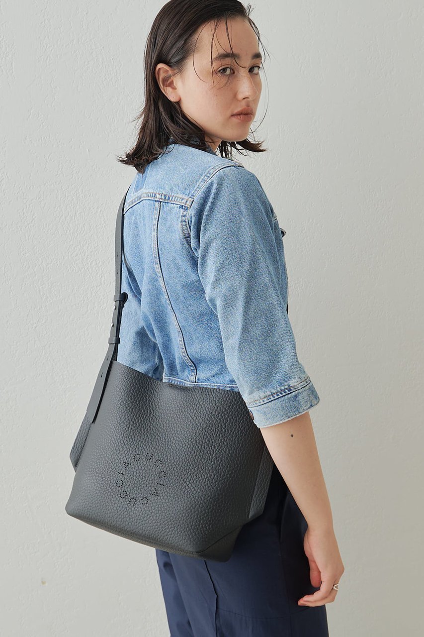 【イアクッチ/IACUCCI】のグッシオ ミディアムショルダー ALCE 人気、トレンドファッション・服の通販 founy(ファニー) 　ファッション　Fashion　レディースファッション　Fashion for Women　バッグ　Bags　今季　This Season, Current Season　サークル　Circle, Round Design　シンプル　Simple, Minimal　バランス　Balance, Style Balance　other-2|ID: prp329100004349094 ipo3291000000033664283