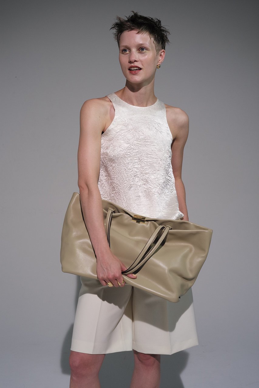 【プンティ/PUNTI】のBOAT トートバッグ L 人気、トレンドファッション・服の通販 founy(ファニー) 　ファッション　Fashion　レディースファッション　Fashion for Women　バッグ　Bags　シンプル　Simple, Minimal　スタイリッシュ　Stylish, Fashionable　エレガント 上品　Elegant　other-2|ID: prp329100004349107 ipo3291000000032784468