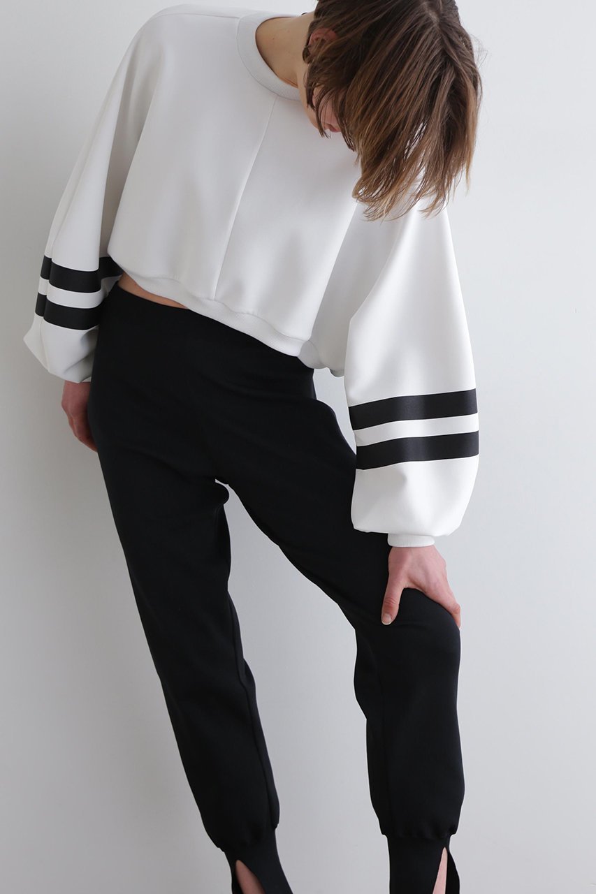 【ル フィル/LE PHIL】の《LE PHIL SPORTS》ベアダンボールショートカットソー 人気、トレンドファッション・服の通販 founy(ファニー) 　ファッション　Fashion　レディースファッション　Fashion for Women　トップス・カットソー　Cut & Sew Tops　シャツ・ブラウス・オフィスカジュアル　Elegant Blouses & Button-Ups　ロングTシャツ・Tシャツ　Longline T-Shirts & Tees　カットソー・ベーシックTシャツ　Cut-and-Sewn Tops / Stretch Tees & Basics　おすすめ　Recommended / Our Picks　ショート　Short, Short Length　シンプル　Simple, Minimal　スタイリッシュ　Stylish, Fashionable　ストレッチ　Stretch, Stretchy Fabric　スリーブ　Sleeve, Long Sleeve / Short Sleeve　タンク　Tank Top, Sleeveless Top　トレンド　Trend, Trending Now　プリント　Print, Printed Pattern　ロング　Long, Long-Length　other-6|ID: prp329100004349156 ipo3291000000035435776