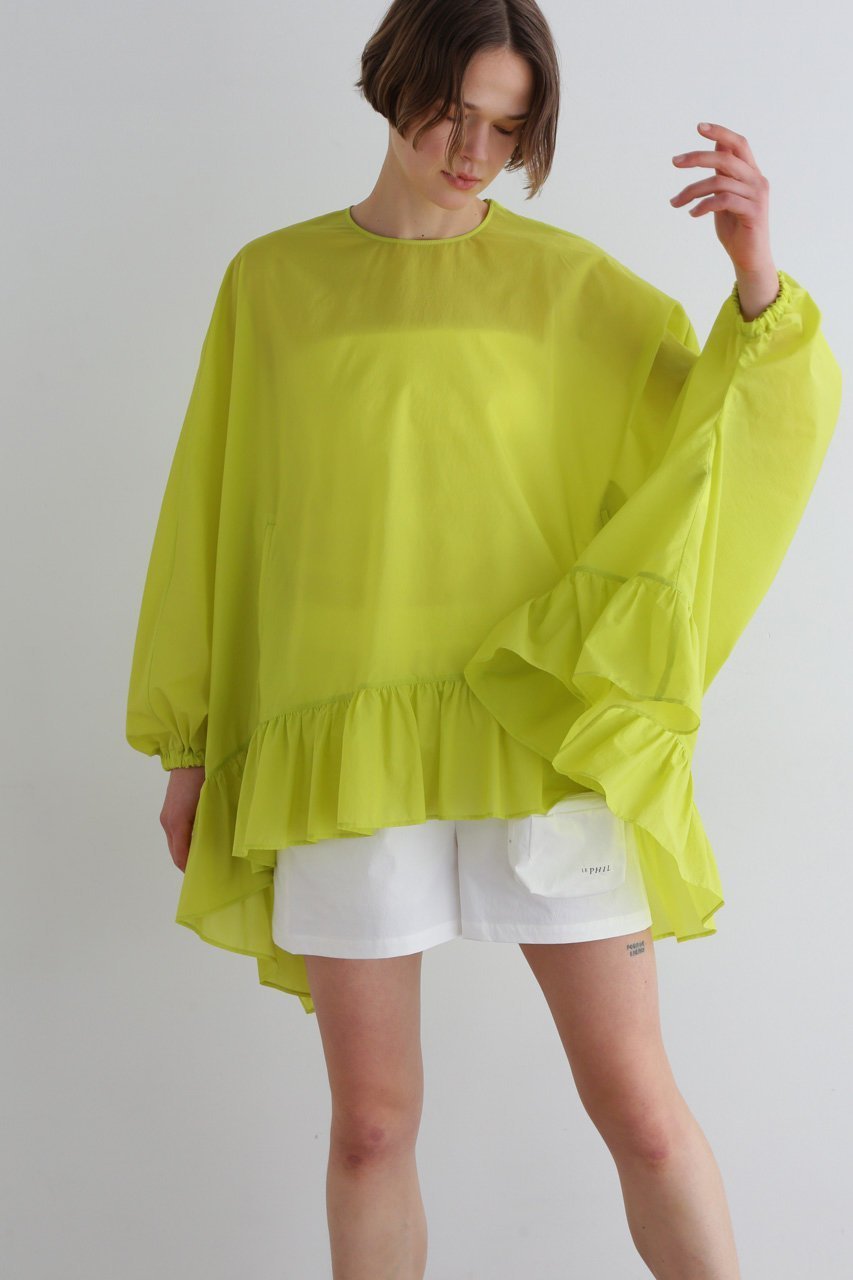 【ル フィル/LE PHIL】の【LE PHIL SPORTS】ナイロンフリルブラウス 人気、トレンドファッション・服の通販 founy(ファニー) 　ファッション　Fashion　レディースファッション　Fashion for Women　トップス・カットソー　Cut & Sew Tops　シャツ・ブラウス・オフィスカジュアル　Elegant Blouses & Button-Ups　インナー　Innerwear　スポーツ　Sports, Activewear　スリーブ　Sleeve, Long Sleeve / Short Sleeve　タフタ　Taffeta, Structured Fabric　フェミニン　Feminine, Girly　フリル　Frill, Ruffle　ロング　Long, Long-Length　other-2|ID: prp329100004349160 ipo3291000000032810168