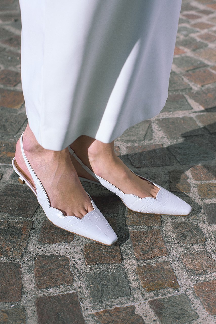 【ペリーコ/PELLICO】の【ELLE SHOP限定】クロコ型押しスカラップバックストラップパンプス 人気、トレンドファッション・服の通販 founy(ファニー) 　ファッション　Fashion　レディースファッション　Fashion for Women　バッグ　Bags　アンクル　Ankle-Length Design　エレガント 上品　Elegant　クロコ　Crocodile, Croc Embossed　スカラップ　Scallop, Scalloped Edge　デニム　Denim, Jeans Material　ラップ　Wrap, Wrap Design　other-2|ID: prp329100004352122 ipo3291000000032865968