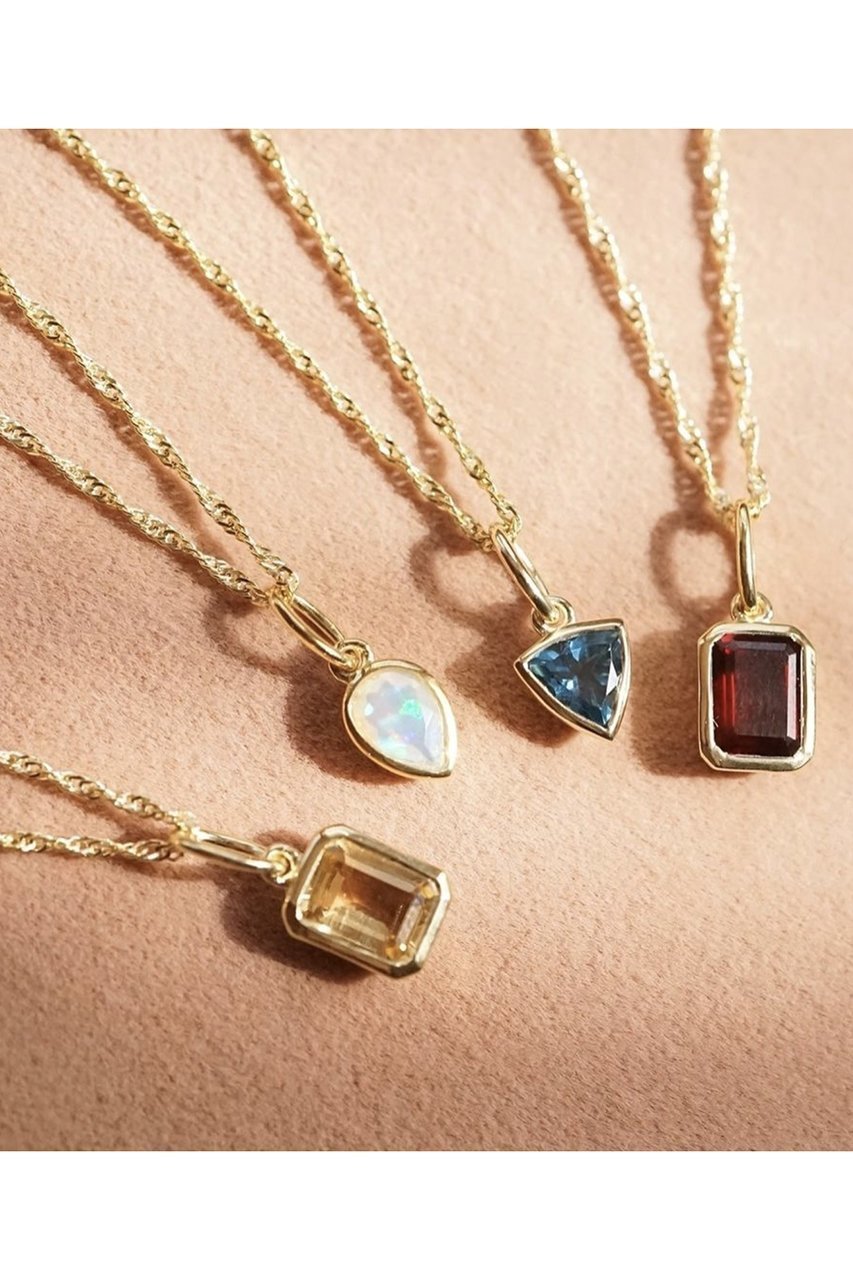 【デイジー ロンドン/DAISY LONDON】のDEC-BLUE TOPAZ GP ネックレス 人気、トレンドファッション・服の通販 founy(ファニー) 　ファッション　Fashion　レディースファッション　Fashion for Women　ジュエリー　Jewelry　ネックレス　Necklaces & Pendants　チェーン　Chain, Chain Strap　ツイスト　Tweed, Tweed Fabric　ネックレス　Necklace, Pendant Necklace　ボックス　Boxy, Box Shape　other-8|ID: prp329100004352124 ipo3291000000035756601