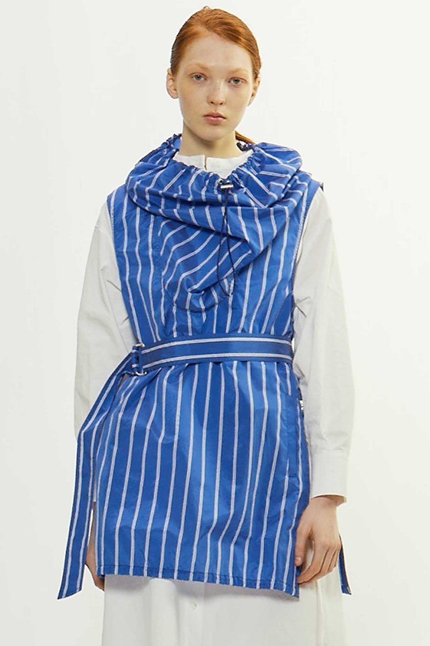 【プレインピープル/PLAIN PEOPLE】のタフタワッシャータフタストライプスタンドカラーベスト 人気、トレンドファッション・服の通販 founy(ファニー) 　ファッション　Fashion　レディースファッション　Fashion for Women　アウター　Coat / Outerwear Collection　トップス・カットソー　Cut & Sew Tops　キャミソール&ノースリーブ　Camisoles & Sleeveless Tops　シャツ・ブラウス・オフィスカジュアル　Elegant Blouses & Button-Ups　ベスト&ジレ / 重ね着スタイル　Vests & Gilets　イタリア　Italy　シルク　Silk, 100% Silk　スタンド　Stand Collar, Upright Stand　ストライプ　Stripe, Striped Pattern　スポーティ　Sporty, Casual Athletic　スリット　Slit, Slit Detail　タフタ　Taffeta, Structured Fabric　ドローストリング　Drawstring, Pull Cord　ノースリーブ　Sleeveless, No-Sleeve　ベスト　Vest, Waistcoat　エレガント 上品　Elegant　 other-1|ID: prp329100004353740 ipo3291000000035681914