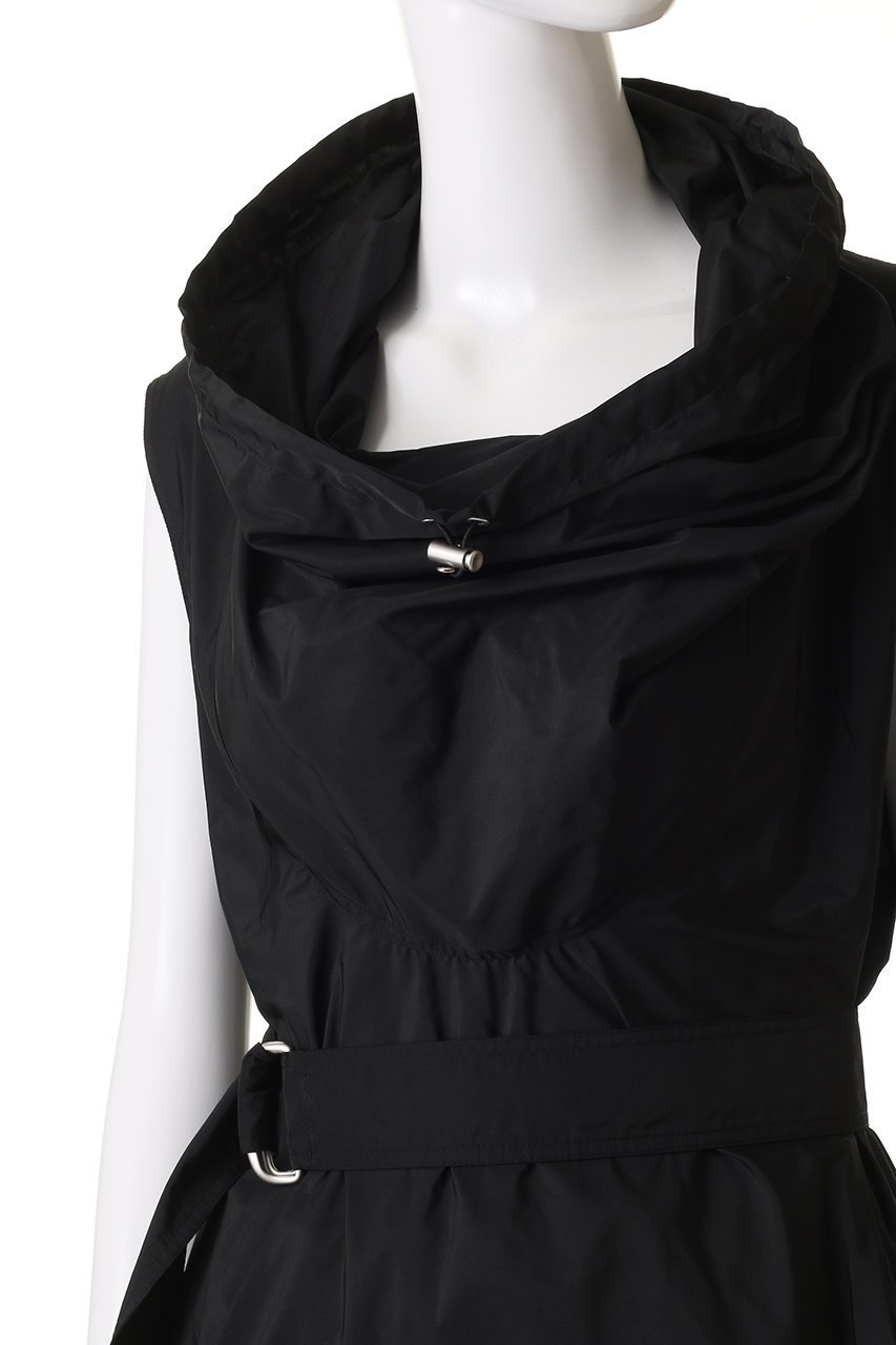 【プレインピープル/PLAIN PEOPLE】のタフタワッシャータフタストライプスタンドカラーベスト 人気、トレンドファッション・服の通販 founy(ファニー) 　ファッション　Fashion　レディースファッション　Fashion for Women　アウター　Coat / Outerwear Collection　トップス・カットソー　Cut & Sew Tops　キャミソール&ノースリーブ　Camisoles & Sleeveless Tops　シャツ・ブラウス・オフィスカジュアル　Elegant Blouses & Button-Ups　ベスト&ジレ / 重ね着スタイル　Vests & Gilets　イタリア　Italy　シルク　Silk, 100% Silk　スタンド　Stand Collar, Upright Stand　ストライプ　Stripe, Striped Pattern　スポーティ　Sporty, Casual Athletic　スリット　Slit, Slit Detail　タフタ　Taffeta, Structured Fabric　ドローストリング　Drawstring, Pull Cord　ノースリーブ　Sleeveless, No-Sleeve　ベスト　Vest, Waistcoat　エレガント 上品　Elegant　other-5|ID: prp329100004353740 ipo3291000000035681926