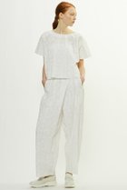 【プレインピープル/PLAIN PEOPLE】の塩縮プリントワイドテーパードパンツ ホワイト|ID: prp329100004353744 ipo3291000000032934855