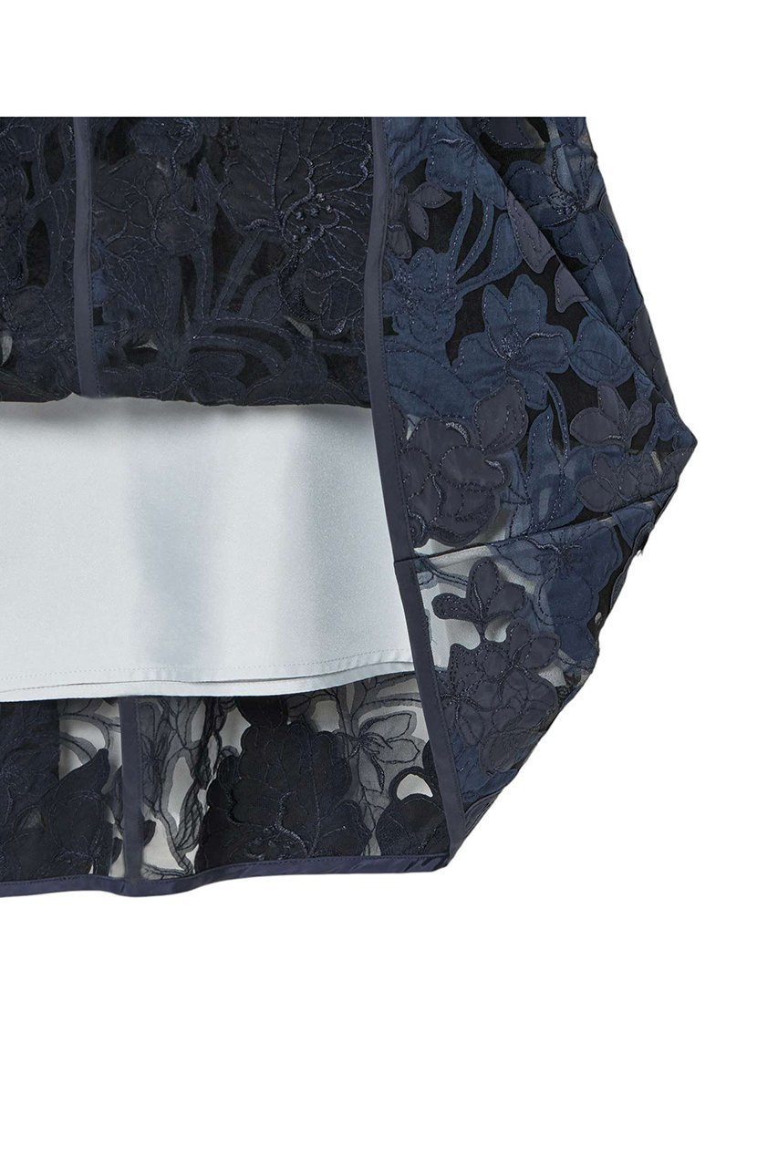 【アナイ/ANAYI】のフラワーエンブロイダリーフレアワンピース 人気、トレンドファッション・服の通販 founy(ファニー) 　ファッション　Fashion　レディースファッション　Fashion for Women　ワンピース　Dresses　チュニック　Tunic Tops & Dresses　シフォン　Chiffon, Lightweight Fabric　タフタ　Taffeta, Structured Fabric　チュニック　Tunic, Long Top　チュール　Tulip, Tulip Motif　フィット　Fit, Slim Fit　フラワー　Flower, Floral　モチーフ　Motif, Design Theme　ヨーク　Yoke, Yoke Design　ロング　Long, Long-Length　other-6|ID: prp329100004354861 ipo3291000000035724095