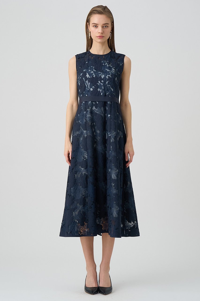 【アナイ/ANAYI】のフラワーエンブロイダリーフレアワンピース 人気、トレンドファッション・服の通販 founy(ファニー) 　ファッション　Fashion　レディースファッション　Fashion for Women　ワンピース　Dresses　チュニック　Tunic Tops & Dresses　シフォン　Chiffon, Lightweight Fabric　タフタ　Taffeta, Structured Fabric　チュニック　Tunic, Long Top　チュール　Tulip, Tulip Motif　フィット　Fit, Slim Fit　フラワー　Flower, Floral　モチーフ　Motif, Design Theme　ヨーク　Yoke, Yoke Design　ロング　Long, Long-Length　other-7|ID: prp329100004354861 ipo3291000000035724099