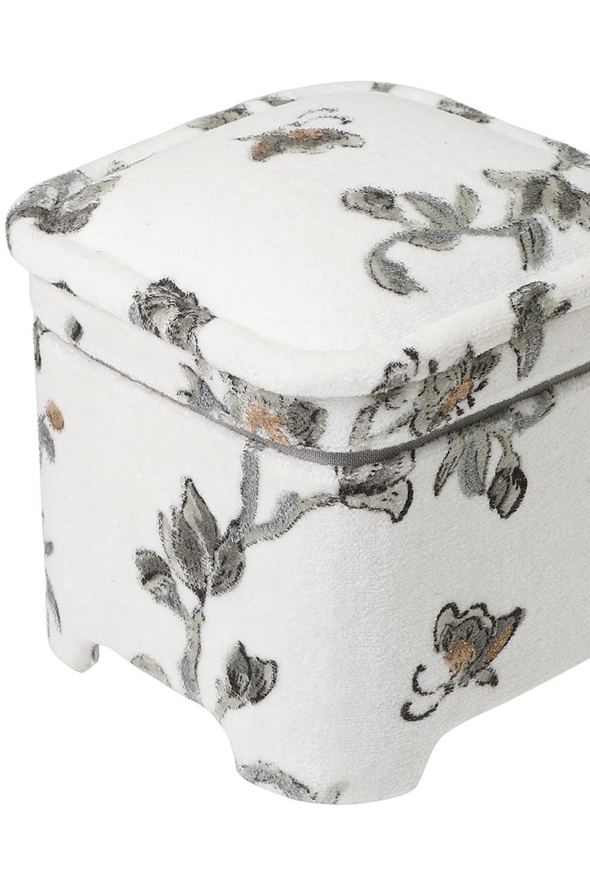 【アドリン ヒュー/Adlin Hue】のVelvet Craft Boat JUBAKO ジュエリーボックス 1段 人気、トレンドファッション・服の通販 founy(ファニー) ファッション Fashion レディースファッション Fashion for Women ポーチ&ミニバッグ Pouches & Mini Bags インド Indian Textile ジュエリー Jewelry, Accessories ブロック Block, Solid Block Pattern プリント Print, Printed Pattern ベルベット Velvet, Velvety ペーパー Paper, Kraft Paper ボックス Boxy, Box Shape ポーチ Pouch, Small Case ラグジュアリー Luxury, Elegant ランジェリー Lingerie, Intimate Wear other-4|ID: prp329100004355467 ipo3291000000035867208