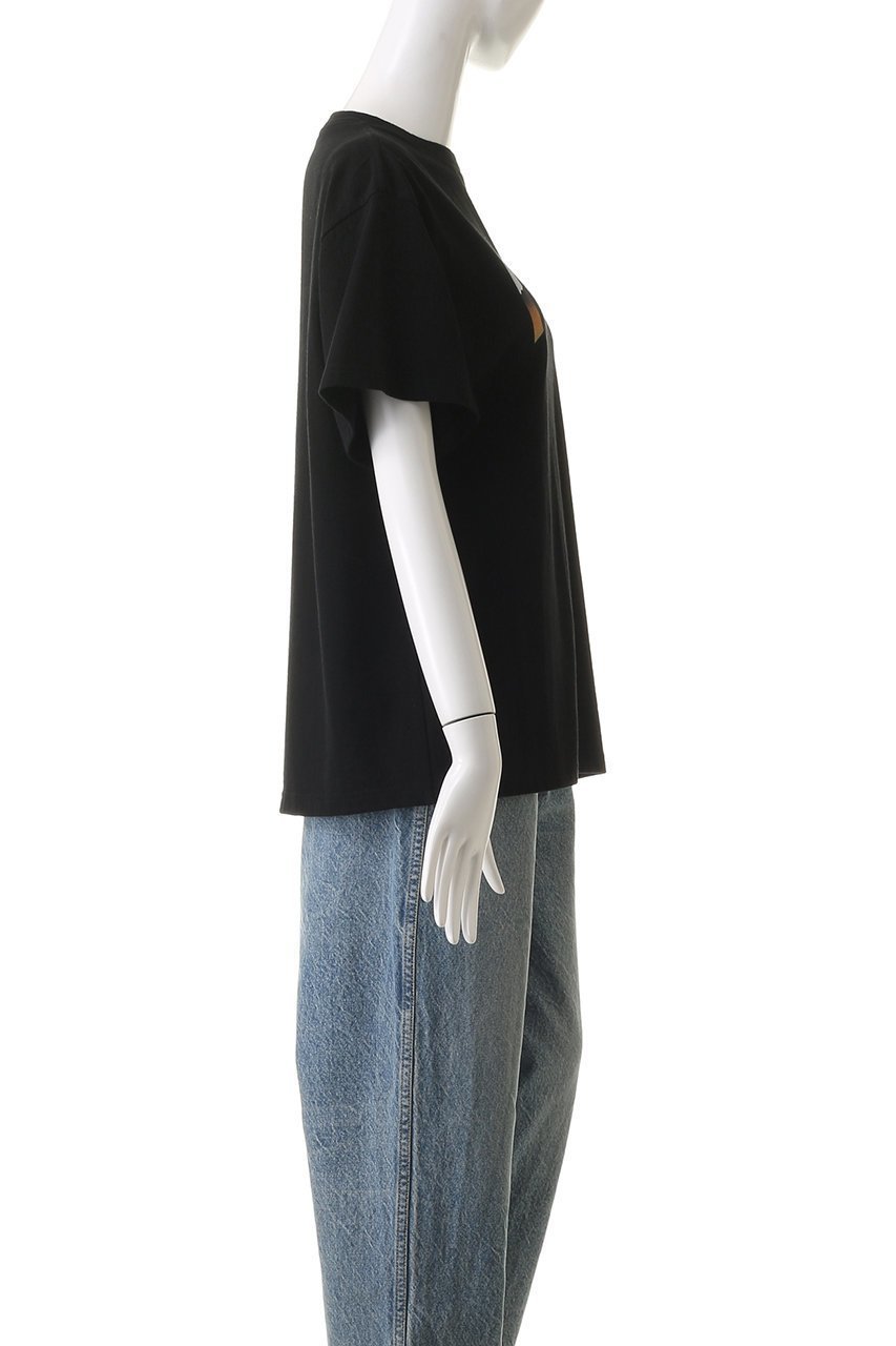 【シンゾーン/Shinzone】のFICTION Tシャツ 人気、トレンドファッション・服の通販 founy(ファニー) 　ファッション　Fashion　レディースファッション　Fashion for Women　トップス・カットソー　Cut & Sew Tops　シャツ・ブラウス・オフィスカジュアル　Elegant Blouses & Button-Ups　ロングTシャツ・Tシャツ　Longline T-Shirts & Tees　カットソー・ベーシックTシャツ　Cut-and-Sewn Tops / Stretch Tees & Basics　クール　Cool, Chic　ショート　Short, Short Length　スタイリッシュ　Stylish, Fashionable　スリーブ　Sleeve, Long Sleeve / Short Sleeve　ハーフ　Half, Half-Length　プリント　Print, Printed Pattern　定番　Standard, Basic Item　other-3|ID: prp329100004356116 ipo3291000000032883032