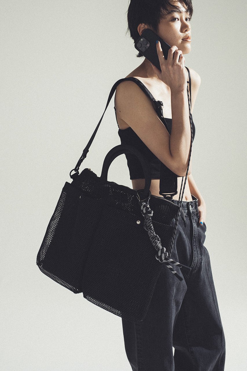 【ノマディス/NOMADIS】のHELMET MESH 2wayトートバッグ 人気、トレンドファッション・服の通販 founy(ファニー) ファッション Fashion レディースファッション Fashion for Women バッグ Bags ユニセックス Unisex, Genderless スタイリッシュ Stylish, Fashionable ポケット Pocket, Pocket Detail メッシュ Mesh, Net Fabric other-2|ID: prp329100004356156 ipo3291000000035689833