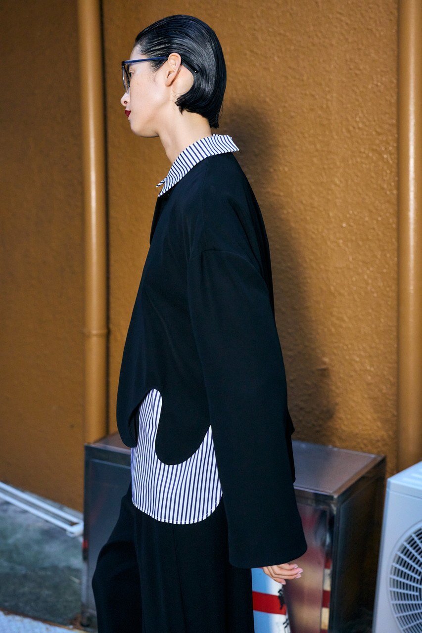 【エンフォルド/ENFOLD】のPEツイル ラウンドカーブ JK/ジャケット 人気、トレンドファッション・服の通販 founy(ファニー) ファッション Fashion レディースファッション Fashion for Women アウター Coat / Outerwear Collection レディースジャケット・軽アウター Jackets アシンメトリー Asymmetrical Style カッティング Cutting Detail ジャケット Jacket, Outerwear ダブル Double, Double-Breasted ツイル Twist, Twisted Detail ラウンド Round, Round Neck 定番 Standard, Basic Item other-6|ID: prp329100004356165 ipo3291000000035747021