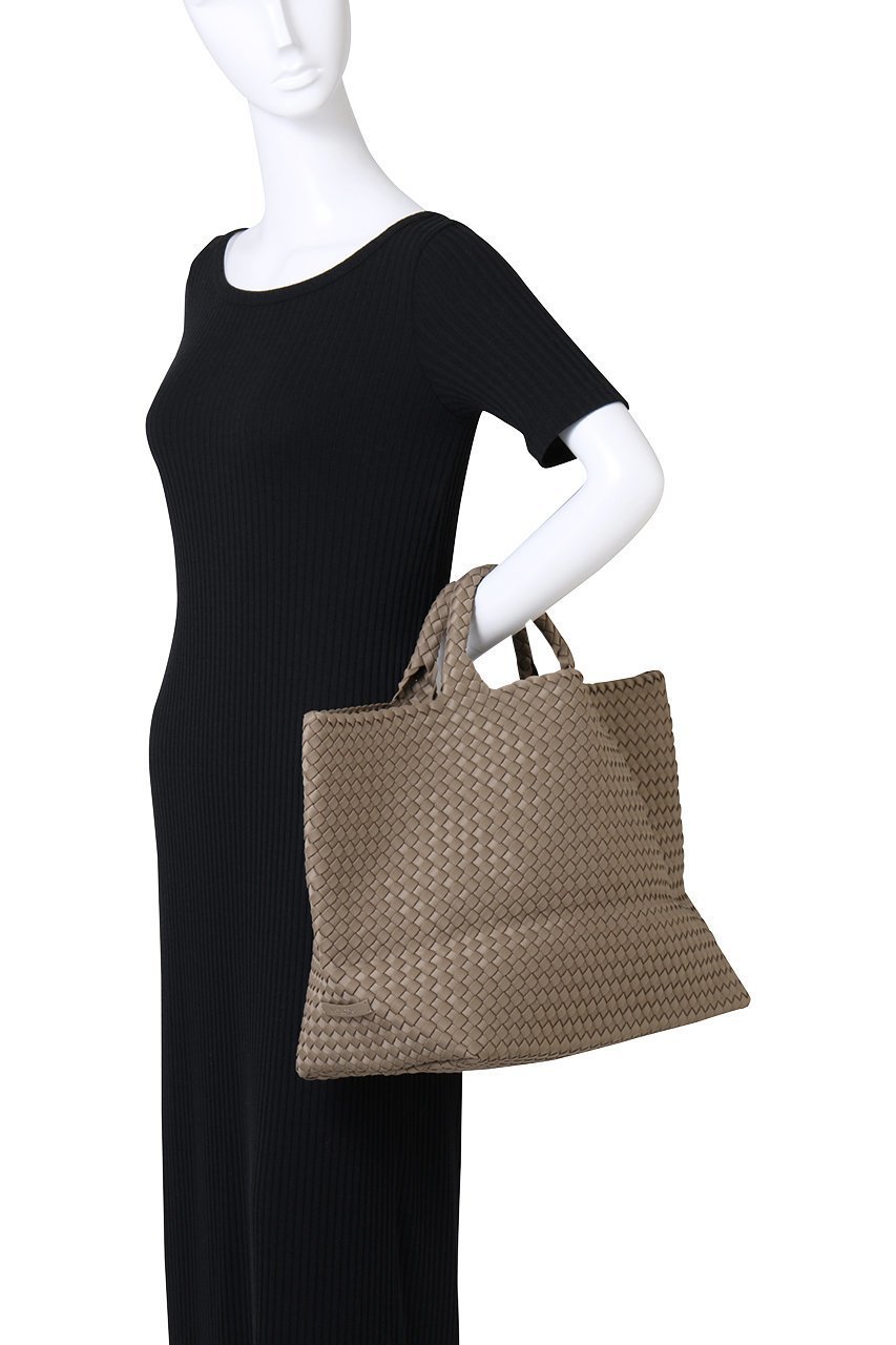 【ガリャルダガランテ/GALLARDAGALANTE】の【Naghedi】St Barths Large トートバッグ 人気、トレンドファッション・服の通販 founy(ファニー) 　ファッション　Fashion　レディースファッション　Fashion for Women　バッグ　Bags　スタイリッシュ　Stylish, Fashionable　ポーチ　Pouch, Small Case　ビジネス 仕事 通勤　Business / Work / Commuting　旅行　Travel　軽量　Lightweight, Ultra Light　other-3|ID: prp329100004356170 ipo3291000000036090741