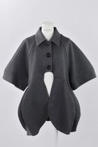 【エンフォルド/ENFOLD】のシルエットダンボール 立体ブルゾン 人気、トレンドファッション・服の通販 founy(ファニー) ファッション Fashion レディースファッション Fashion for Women アウター Coat / Outerwear Collection レディースジャケット・軽アウター Jackets ブルゾンジャケット・スポーティアウター Blouson Jackets インナー Innerwear ジャケット Jacket, Outerwear スリット Slit, Slit Detail ブルゾン Blouson, Bomber Jacket thumbnail チャコールグレー|ID: prp329100004356194 ipo3291000000036797146