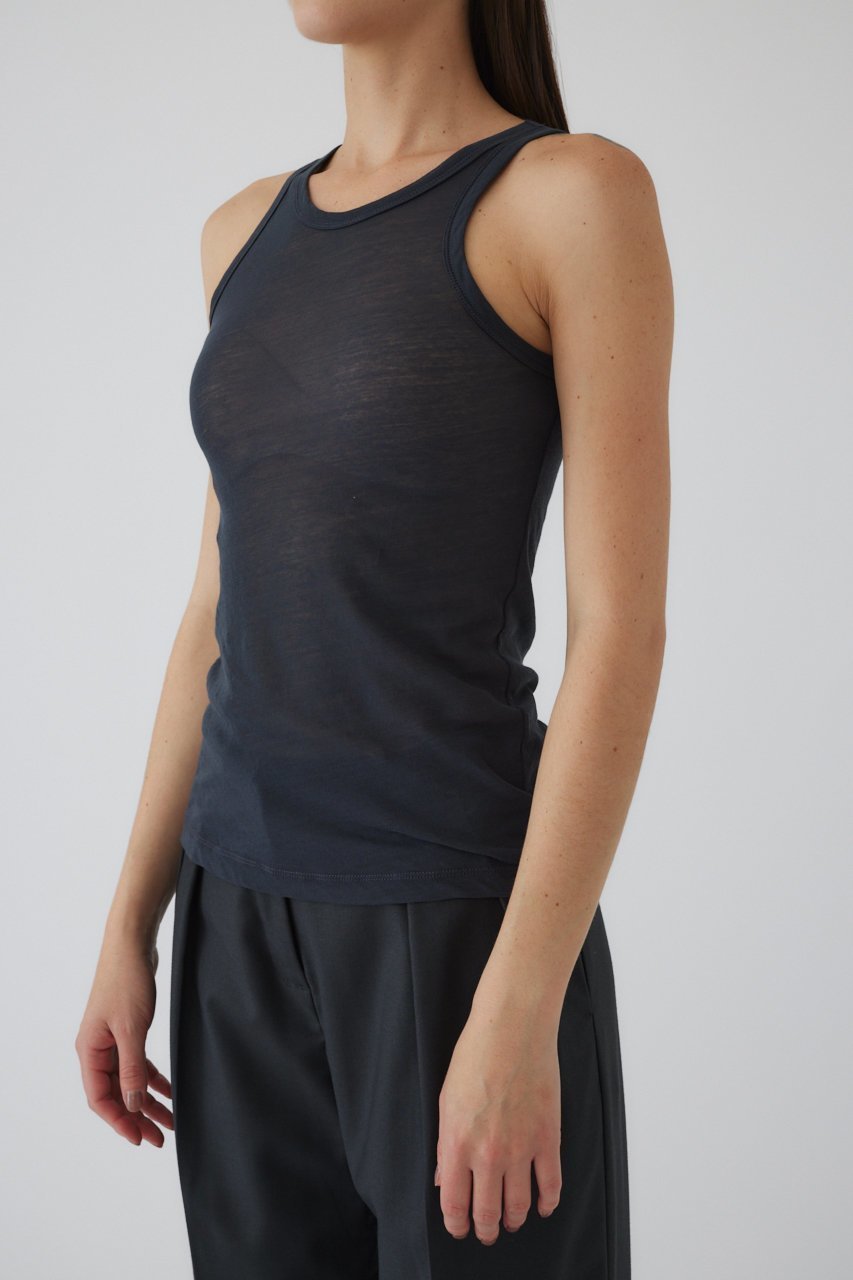 【リムアーク/RIM.ARK】のGauze tank/ガーゼタンク 人気、トレンドファッション・服の通販 founy(ファニー) 　ファッション　Fashion　レディースファッション　Ladies' Fashion Online　トップス・カットソー　Tops/Tshirt　キャミソール / ノースリーブ　No Sleeves　シャツ/ブラウス　Shirts/Blouses　ロング / Tシャツ　T-Shirts　カットソー　Cut and Sewn　キャミソール　Camisole　シアー　Sheer　タンク　Tank　再入荷　Restock/Back In Stock/Re Arrival　other-4|ID: prp329100004357078 ipo3291000000032376620