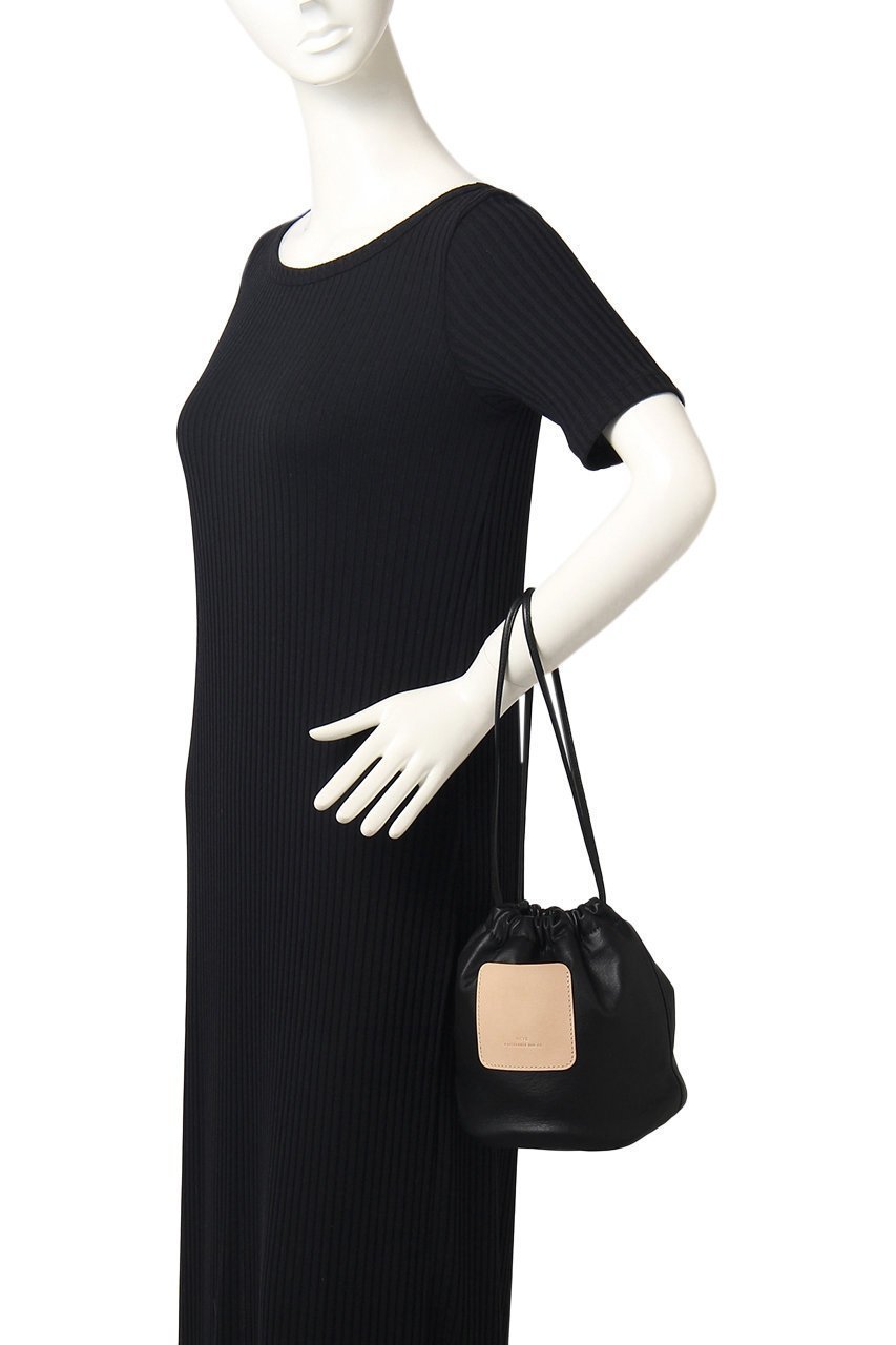【サイ サイベーシックス/Scye SCYE BASICS】の【UNISEX】ソフトレザードローストリンバッグ 人気、トレンドファッション・服の通販 founy(ファニー) 　ファッション　Fashion　レディースファッション　Fashion for Women　バッグ　Bags　ユニセックス　Unisex, Genderless　パッチ　Patch, Appliqué　フォルム　Silhouette, Form　ポケット　Pocket, Pocket Detail　エレガント 上品　Elegant　旅行　Travel　other-2|ID: prp329100004357098 ipo3291000000032783605