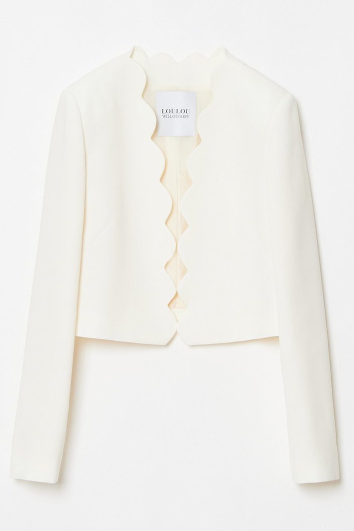 【アルアバイル/allureville】の【LOULOU WILLOUGHBY】ダブルクロススカラップジャケット インテリア・キッズ・メンズ・レディースファッション・服の通販 founy(ファニー) https://founy.com/ ファッション Fashion レディースファッション WOMEN アウター Coat Outerwear ジャケット Jackets おすすめ Recommend カッティング Cutting コンパクト Compact ショート Short ジャケット Jacket スカラップ Scalloped セットアップ Set Up ダブル Double フェミニン Feminine |ID: prp329100004357114 ipo3291000000030449464