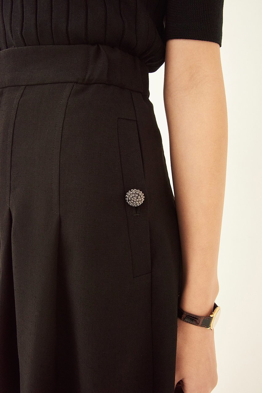 【エムダブリュー/MW】のトリアセテート(L) タックショートパンツ 人気、トレンドファッション・服の通販 founy(ファニー) 　ファッション　Fashion　レディースファッション　Fashion for Women　パンツ　Pants & Trousers　ショートパンツ・ハーフパンツ　High-Waisted & Relaxed Shorts　おすすめ　Recommended / Our Picks　ショート　Short, Short Length　ドレープ　Drape, Draping Fabric　ハーフ　Half, Half-Length　リネン　Linen, Linen Fabric　エレガント 上品　Elegant　other-8|ID: prp329100004358316 ipo3291000000035433033