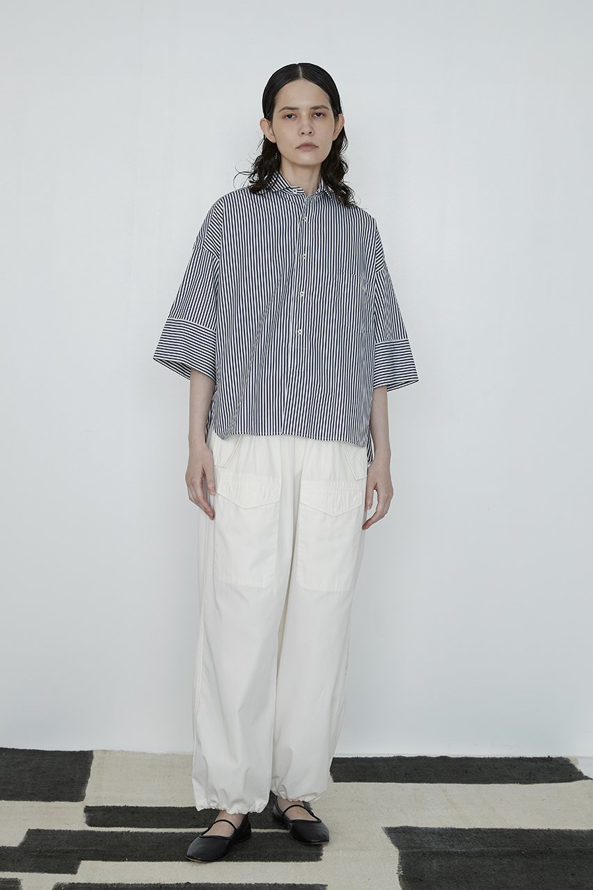 【ティッカ/TICCA】のスクエア半袖ダブルカフスシャツ 人気、トレンドファッション・服の通販 founy(ファニー) 　ファッション　Fashion　レディースファッション　WOMEN　トップス・カットソー　Tops/Tshirt　シャツ/ブラウス　Shirts/Blouses　コンパクト　Compact　ショート　Short　スクエア　Square　スリーブ　Sleeve　ドレス　Dress　ボトム　Bottom　リラックス　Relax　エレガント 上品　Elegant　人気　Popularity　今季　This Season　半袖　Short Sleeve　定番　Standard　other-6|ID: prp329100004358326 ipo3291000000031343053
