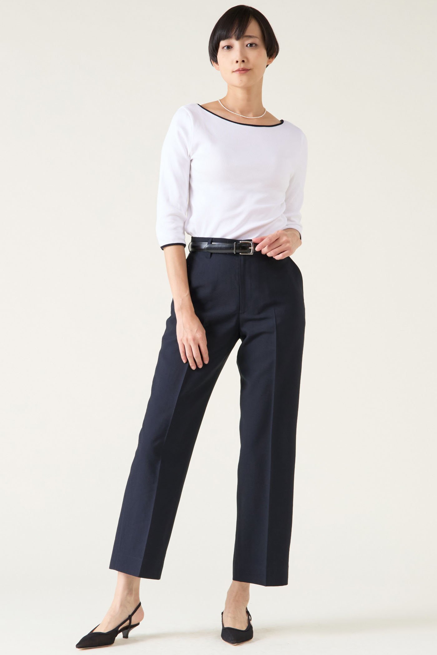 【マルティニーク/martinique】のストレートパンツ(セットアップ可) 人気、トレンドファッション・服の通販 founy(ファニー) 　ファッション　Fashion　レディースファッション　Fashion for Women　セットアップ　Matching Sets　レディースパンツ・ボトムス　Pants & Trousers / Bottoms　おすすめ　Recommended / Our Picks　ジャケット　Jacket, Outerwear　ストレート　Straight, Straight Cut　スニーカー　Sneakers, Trainers　セットアップ　Set-Up, Coordinated Outfit　センター　Center, Center Line　ワイド　Wide, Wide Fit　エレガント 上品　Elegant　再入荷　Restock / Back in Stock　軽量　Lightweight, Ultra Light　other-7|ID: prp329100004358354 ipo3291000000032705828