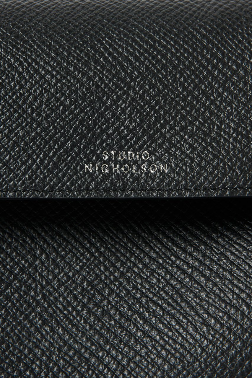【スタジオ ニコルソン/STUDIO NICHOLSON】の【UNISEX】SHIBORU レザーショルダーバッグ 人気、トレンドファッション・服の通販 founy(ファニー) 　ファッション　Fashion　レディースファッション　Fashion for Women　バッグ　Bags　ユニセックス　Unisex, Genderless　シンプル　Simple, Minimal　フィット　Fit, Slim Fit　モダン　Modern, Contemporary　ラップ　Wrap, Wrap Design　other-8|ID: prp329100004358424 ipo3291000000032782921