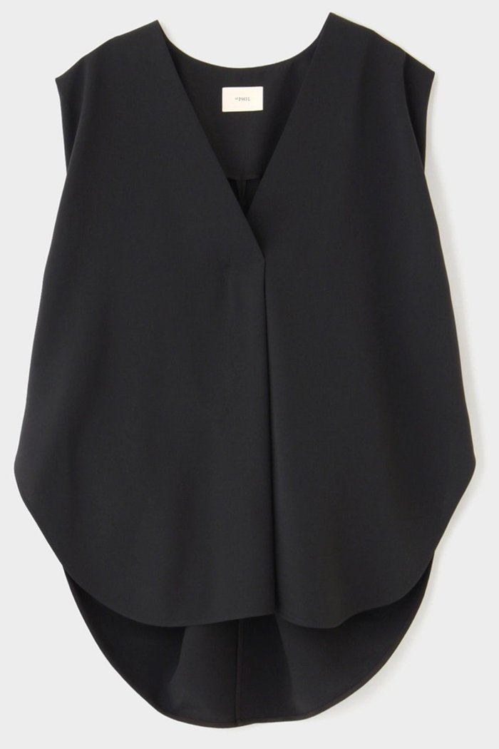 【ル フィル/LE PHIL】のバックツイストジレ インテリア・キッズ・メンズ・レディースファッション・服の通販 founy(ファニー) https://founy.com/ ファッション Fashion レディースファッション WOMEN アウター Coat Outerwear ジャケット Jackets ジャケット Jacket ツイスト Twist トレンド Trend ドレープ Drape ベスト Vest |ID: prp329100004359747 ipo3291000000030474281