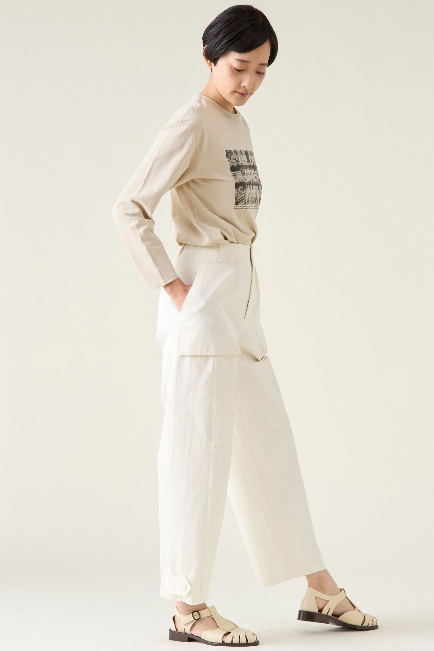 【マルティニーク/martinique】のフォトロンT 人気、トレンドファッション・服の通販 founy(ファニー) 　ファッション　Fashion　レディースファッション　WOMEN　トップス・カットソー　Tops/Tshirt　シャツ/ブラウス　Shirts/Blouses　ロング / Tシャツ　T-Shirts　カットソー　Cut and Sewn　おすすめ　Recommend　インナー　Inner　ジャケット　Jacket　スリーブ　Sleeve　ネオン　Neon　ロング　Long　ワーク　Work　エレガント 上品　Elegant　再入荷　Restock/Back In Stock/Re Arrival　定番　Standard　other-4|ID: prp329100004361290 ipo3291000000031341495