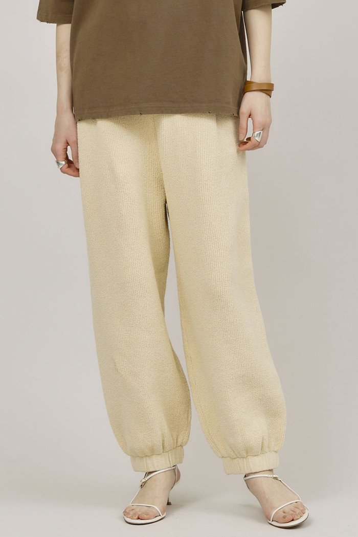 【カレンソロジー/Curensology】のブークレニットパンツ インテリア・キッズ・メンズ・レディースファッション・服の通販 founy(ファニー) https://founy.com/ ファッション Fashion レディースファッション WOMEN パンツ Pants フロント Front |ID: prp329100004361302 ipo3291000000030840483