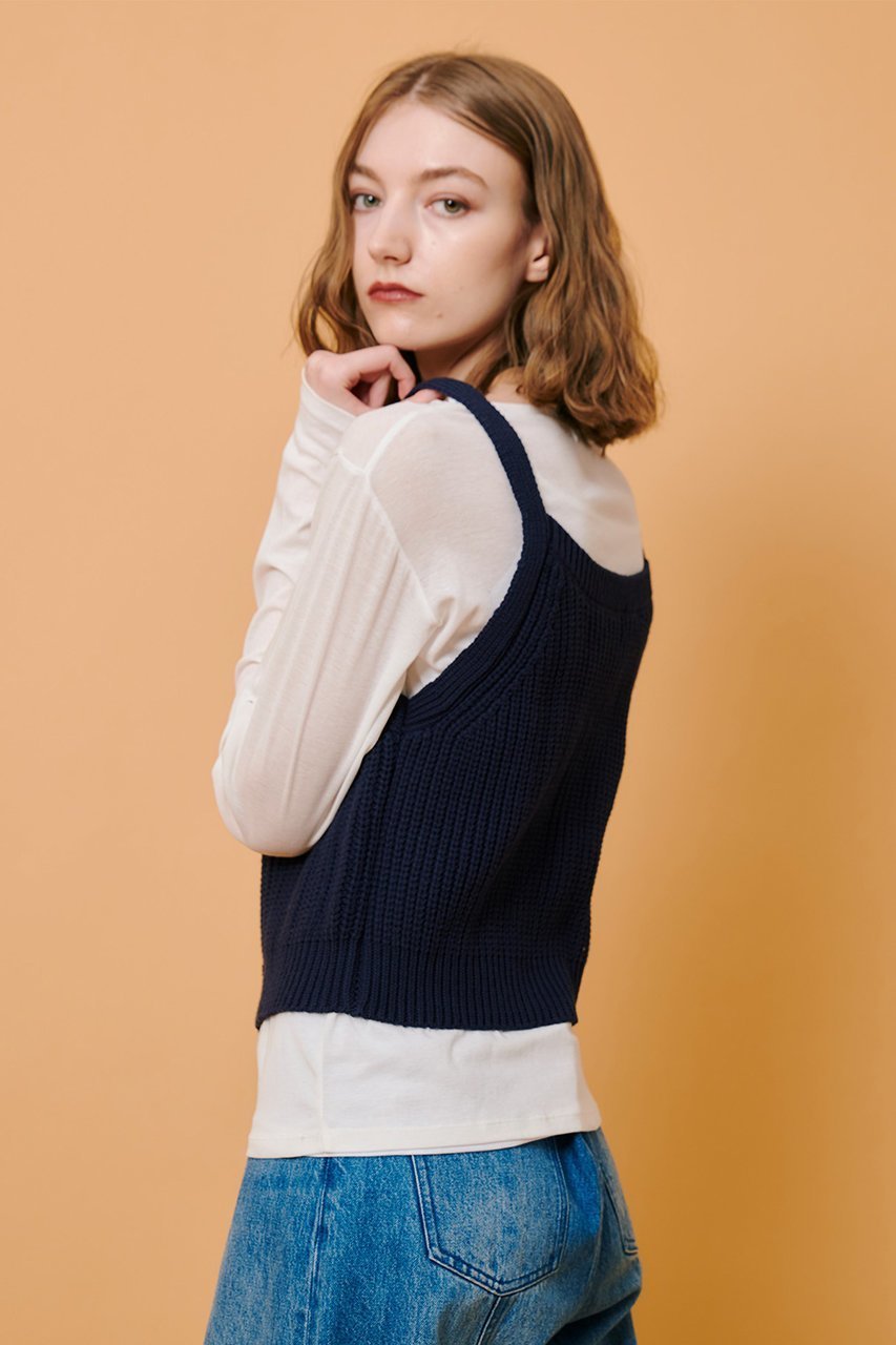 【アルアバイル/allureville】の片畦キャミソールショートジレ 人気、トレンドファッション・服の通販 founy(ファニー) 　ファッション　Fashion　レディースファッション　Fashion for Women　トップス・カットソー　Cut & Sew Tops　ニット　Knit Tops & Sweaters　キャミソール&ノースリーブ　Camisoles & Sleeveless Tops　ベスト&ジレ / 重ね着スタイル　Vests & Gilets　カジュアルプルオーバー・ニットトップス　Pullovers & Knit Tops / Casual Pullovers　エレガント 上品　Elegant　カーディガン　Cardigan, Knitwear　シンプル　Simple, Minimal　モダン　Modern, Contemporary　畦　Ribbed Knit　other-8|ID: prp329100004361307 ipo3291000000032953074