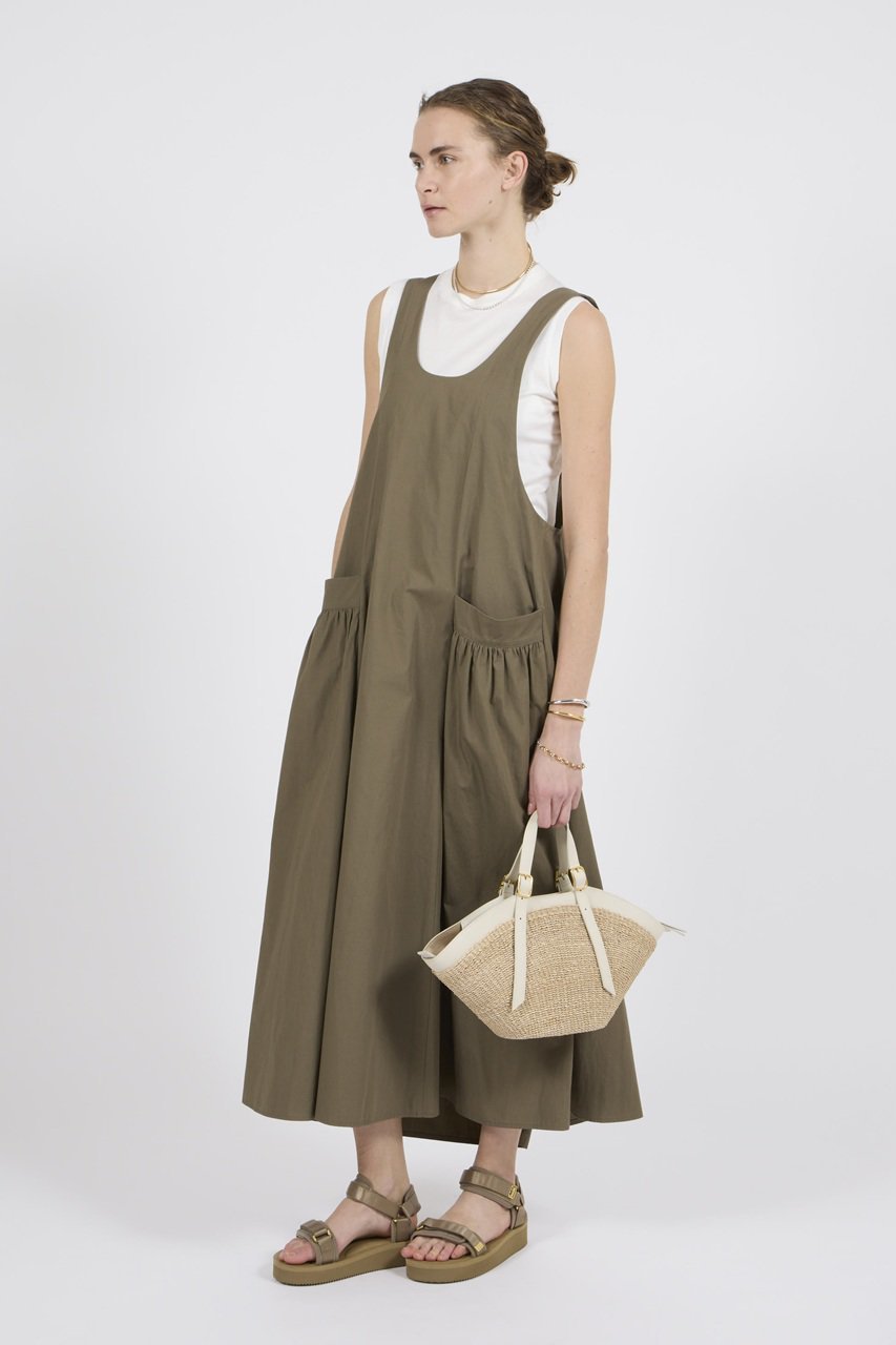 【ビリティス ディセッタン/Bilitis dix-sept ans】のビッグエプロンドレス 人気、トレンドファッション・服の通販 founy(ファニー) 　ファッション　Fashion　レディースファッション　Fashion for Women　ワンピース　Dresses　フォーマル・パーティードレス・結婚式用ドレス　Elegant & Casual Dresses　チュニック　Tunic Tops & Dresses　インナー　Innerwear　チュニック　Tunic, Long Top　ドレス　Dress, One-Piece　フォルム　Silhouette, Form　ポケット　Pocket, Pocket Detail　ロング　Long, Long-Length　other-6|ID: prp329100004362459 ipo3291000000033654807