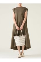 【マルティニーク/martinique】の《別注》【COGTHEBIGSMOKE】 LINDSEY FRENCH SLEEVE DRESS 人気、トレンドファッション・服の通販 founy(ファニー) ファッション Fashion レディースファッション WOMEN ワンピース Dress ドレス Party Dresses チュニック Tunic 春 Spring コレクション Collection ジャージー Jersey チュニック Tunic トレンド Trend ドレス Dress なめらか Smooth 別注 Special Order リアル Real ロング Long ロンドン London S/S・春夏 Ss・Spring/Summer 日本製 Made In Japan 夏 Summer エレガント 上品 Elegant 2025年 2025 2025春夏・S/S Ss,Spring/Summer,2025 thumbnail カーキ|ID: prp329100004364204 ipo3291000000030519109