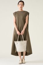 【マルティニーク/martinique】の《別注》【COGTHEBIGSMOKE】 LINDSEY FRENCH SLEEVE DRESS カーキ|ID: prp329100004364204 ipo3291000000032861762
